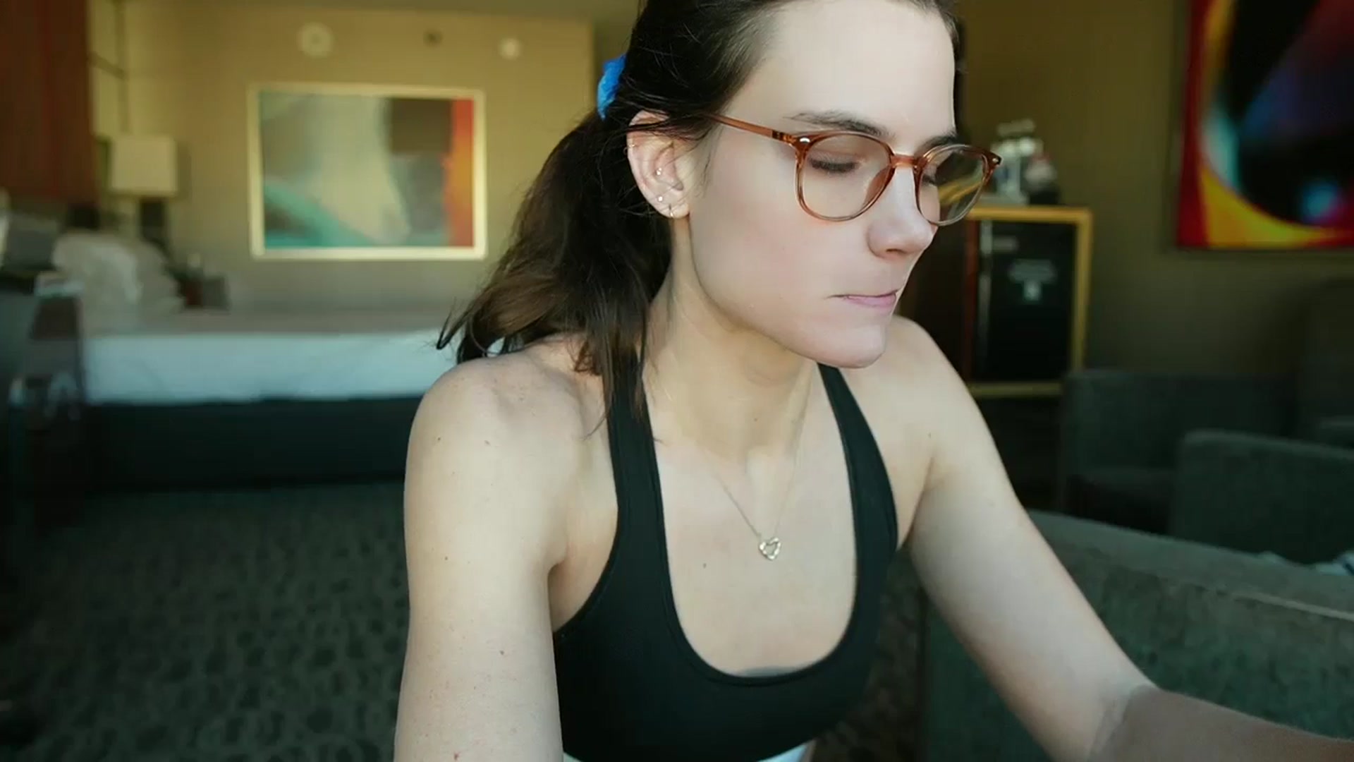 Gallery image thumbnail from Gia_Hill's myfreecams stream on, 11/21/2024, 23:54 image 7 of 20