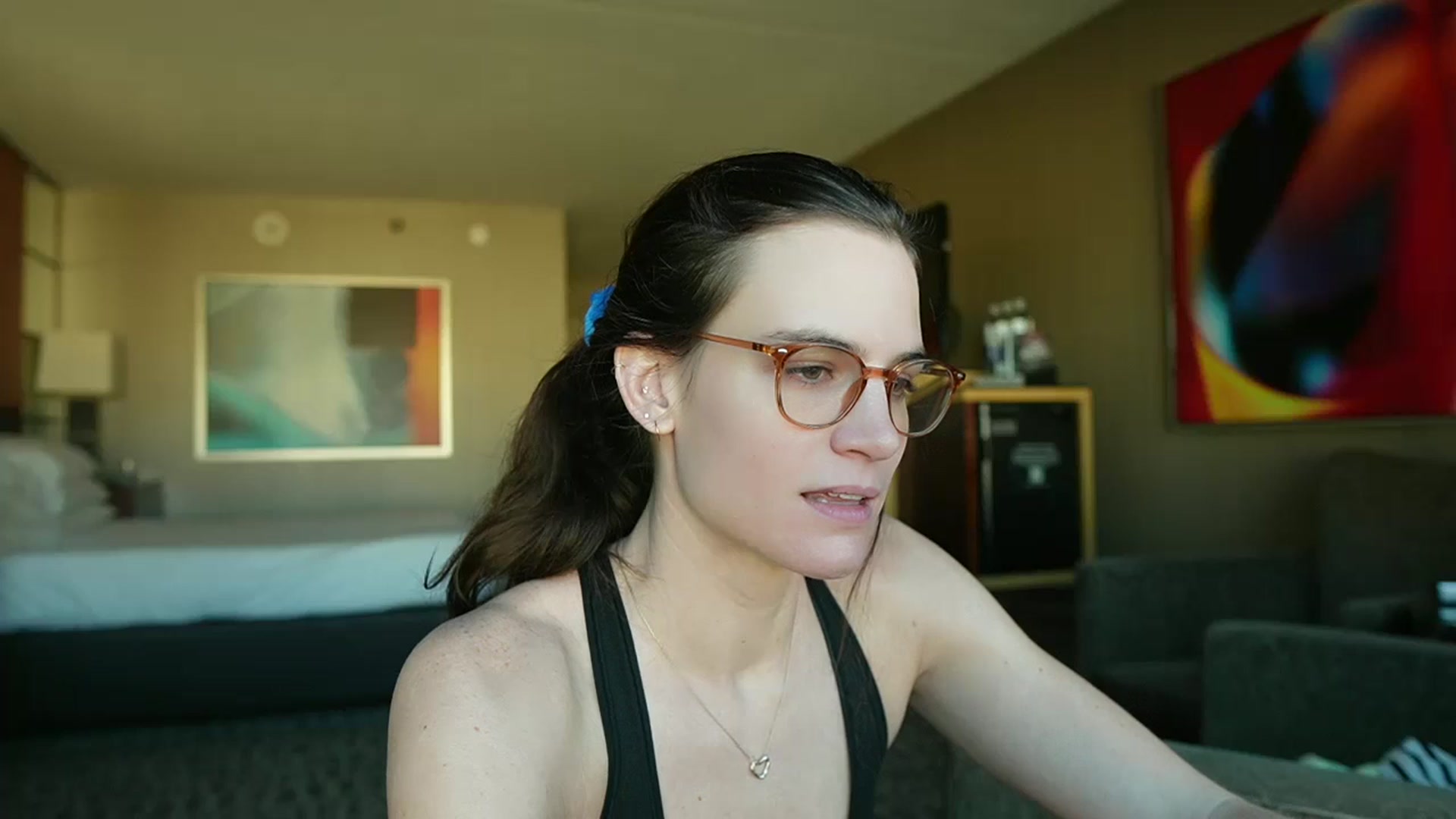 Gallery image thumbnail from Gia_Hill's myfreecams stream on, 11/21/2024, 23:54 image 6 of 20