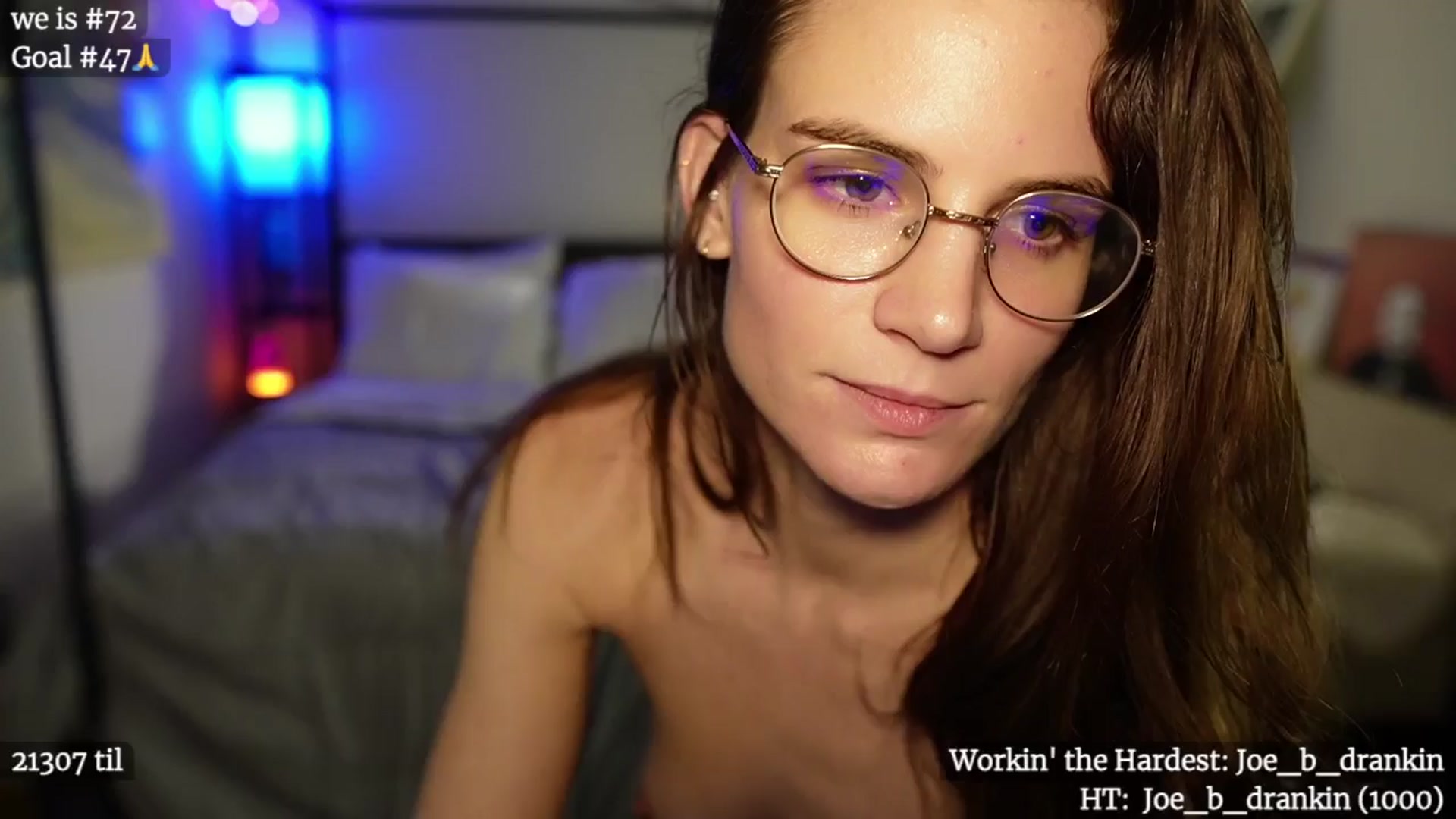 Gallery image thumbnail from Gia_Hill's myfreecams stream on, 12/10/2024, 05:19 image 13 of 20