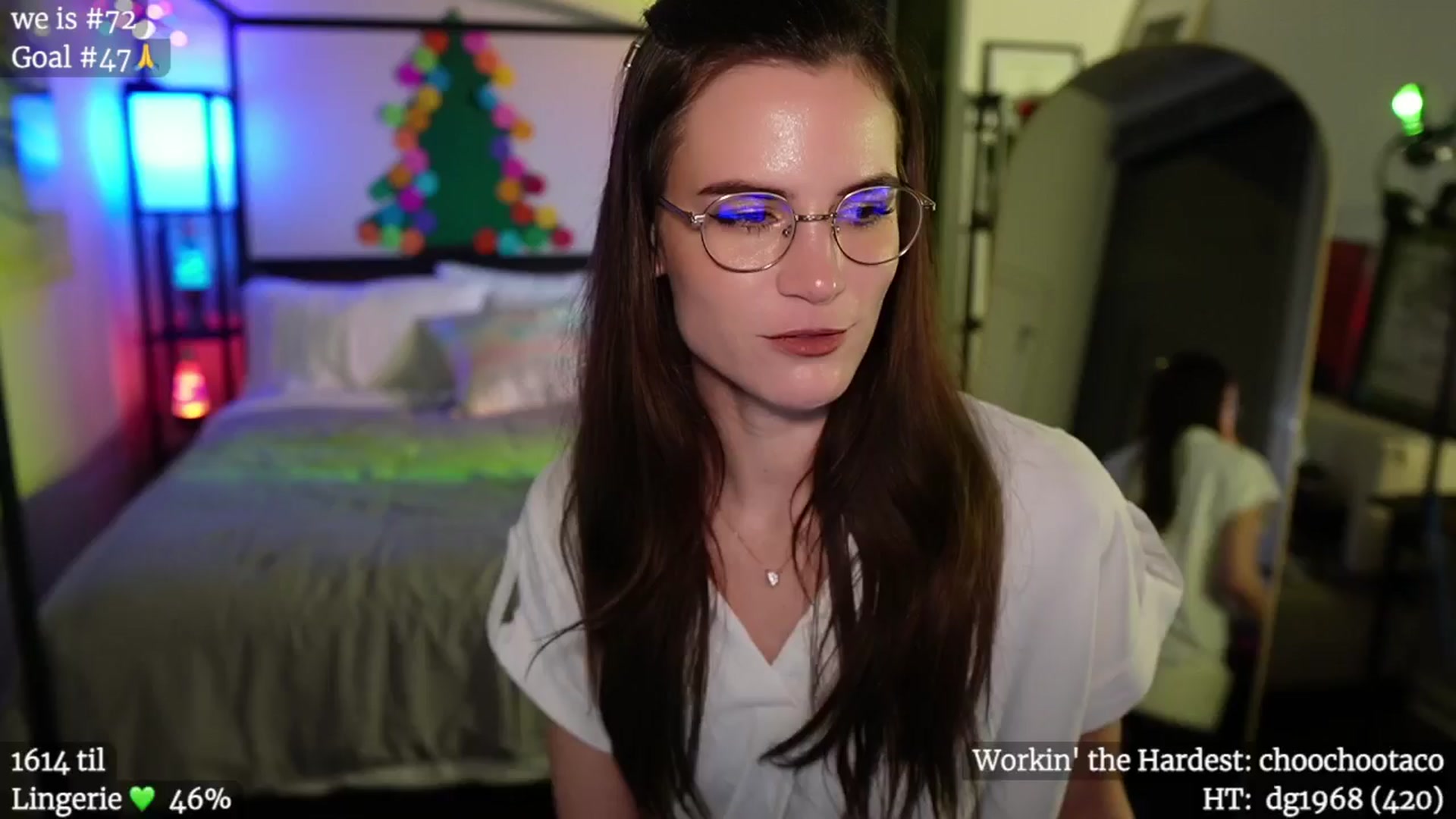 Gallery image thumbnail from Gia_Hill's myfreecams stream on, 12/13/2024, 04:50 image 7 of 20
