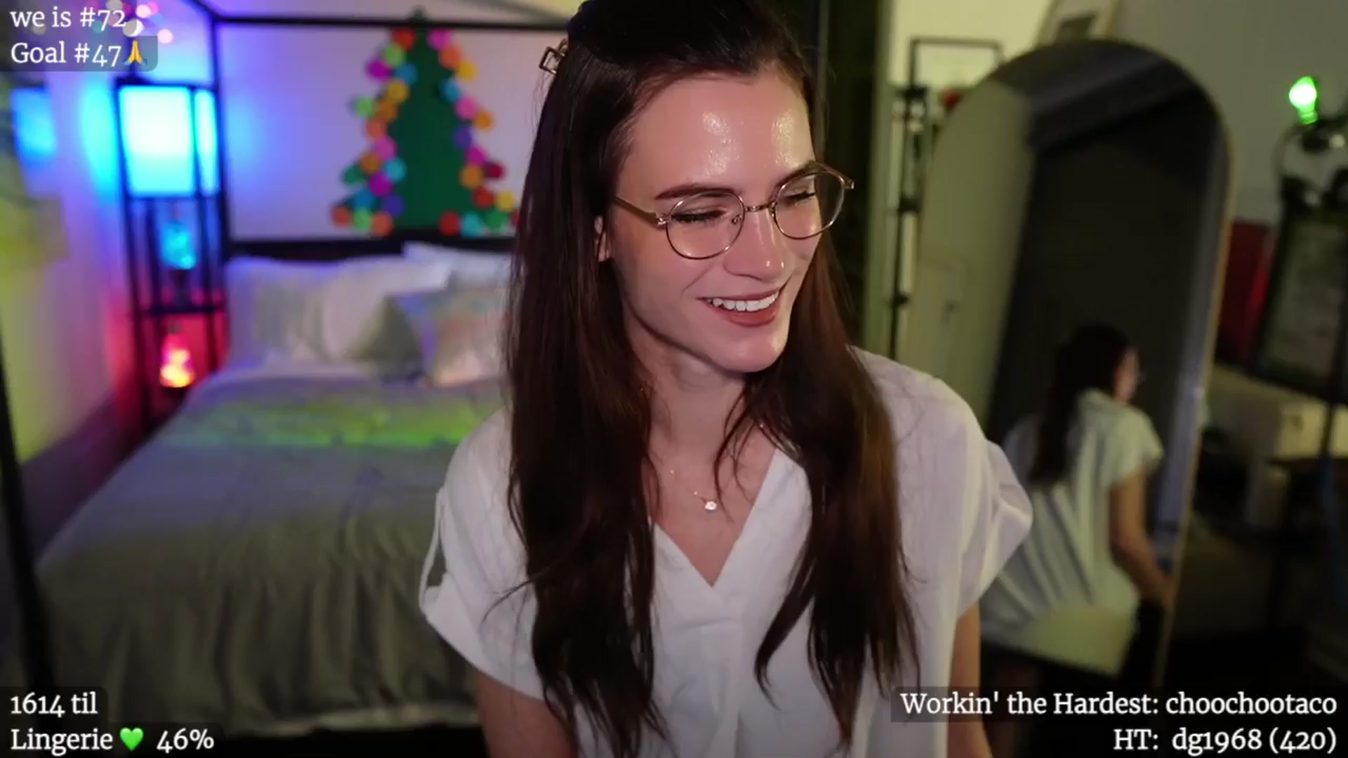 Gallery image thumbnail from Gia_Hill's myfreecams stream on, 12/13/2024, 04:50 image 6 of 20