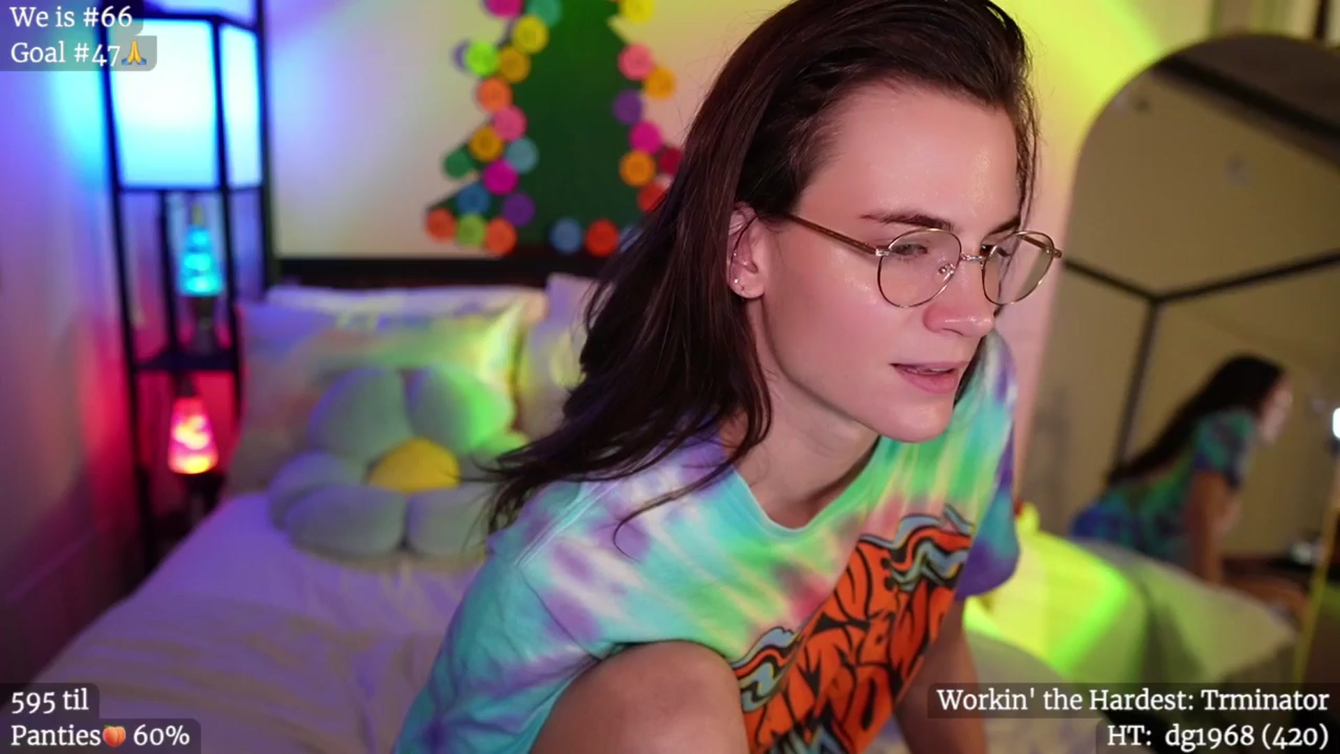 Gallery image thumbnail from Gia_Hill's myfreecams stream on, 12/18/2024, 01:52 image 3 of 20