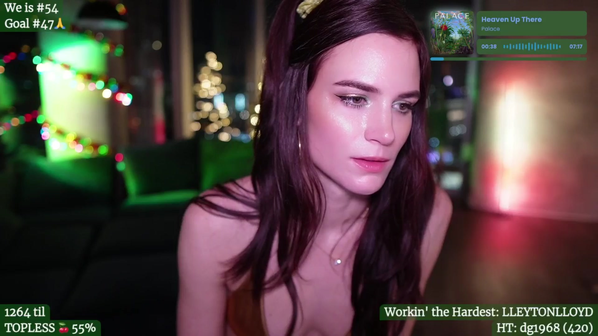 Gallery image thumbnail from Gia_Hill's myfreecams stream on, 12/27/2024, 06:21 image 10 of 20