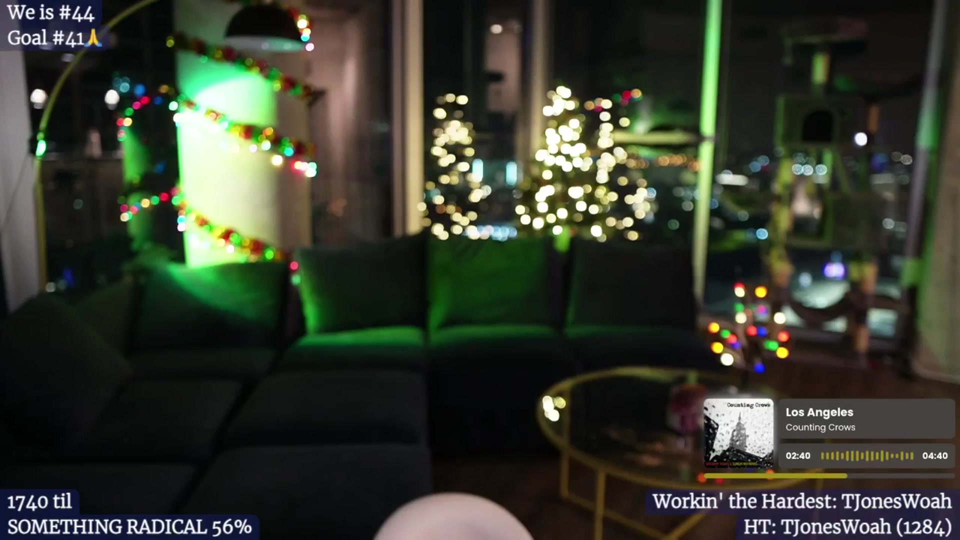 Gallery image thumbnail from Gia_Hill's myfreecams stream on, 12/28/2024, 06:02 image 14 of 20