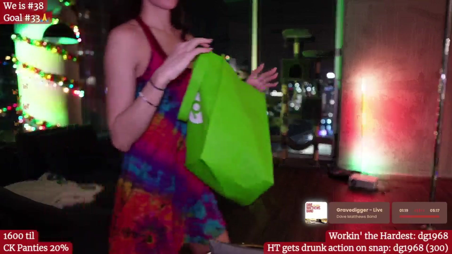 Gallery image thumbnail from Gia_Hill's myfreecams stream on, 12/31/2024, 02:19 image 3 of 20