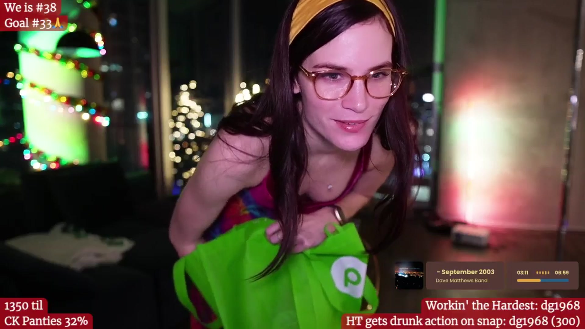 Gallery image thumbnail from Gia_Hill's myfreecams stream on, 12/31/2024, 02:19 image 5 of 20