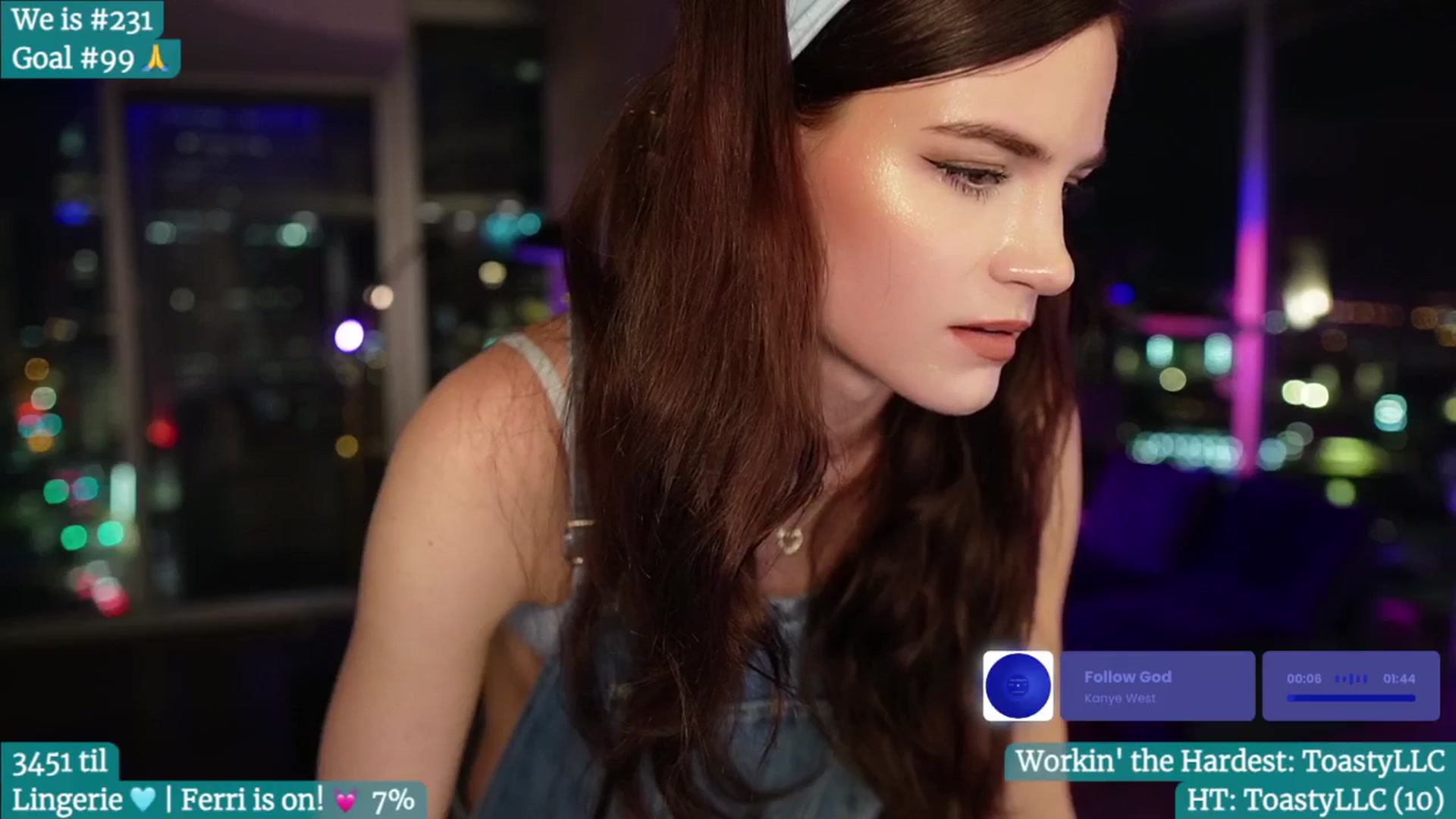 Gallery image thumbnail from Gia_Hill's myfreecams stream on, 01/12/2025, 02:37 image 9 of 20