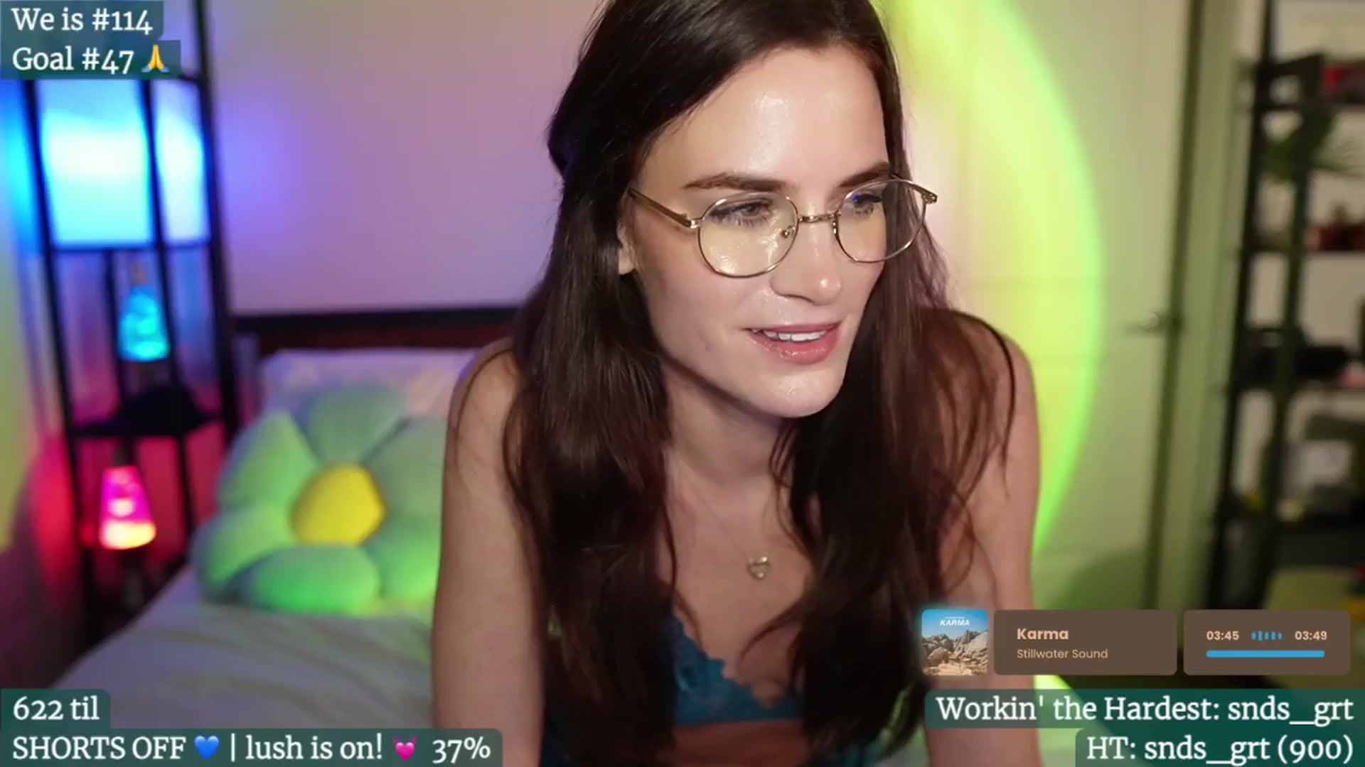 Gallery image thumbnail from Gia_Hill's myfreecams stream on, 01/16/2025, 04:52 image 9 of 20