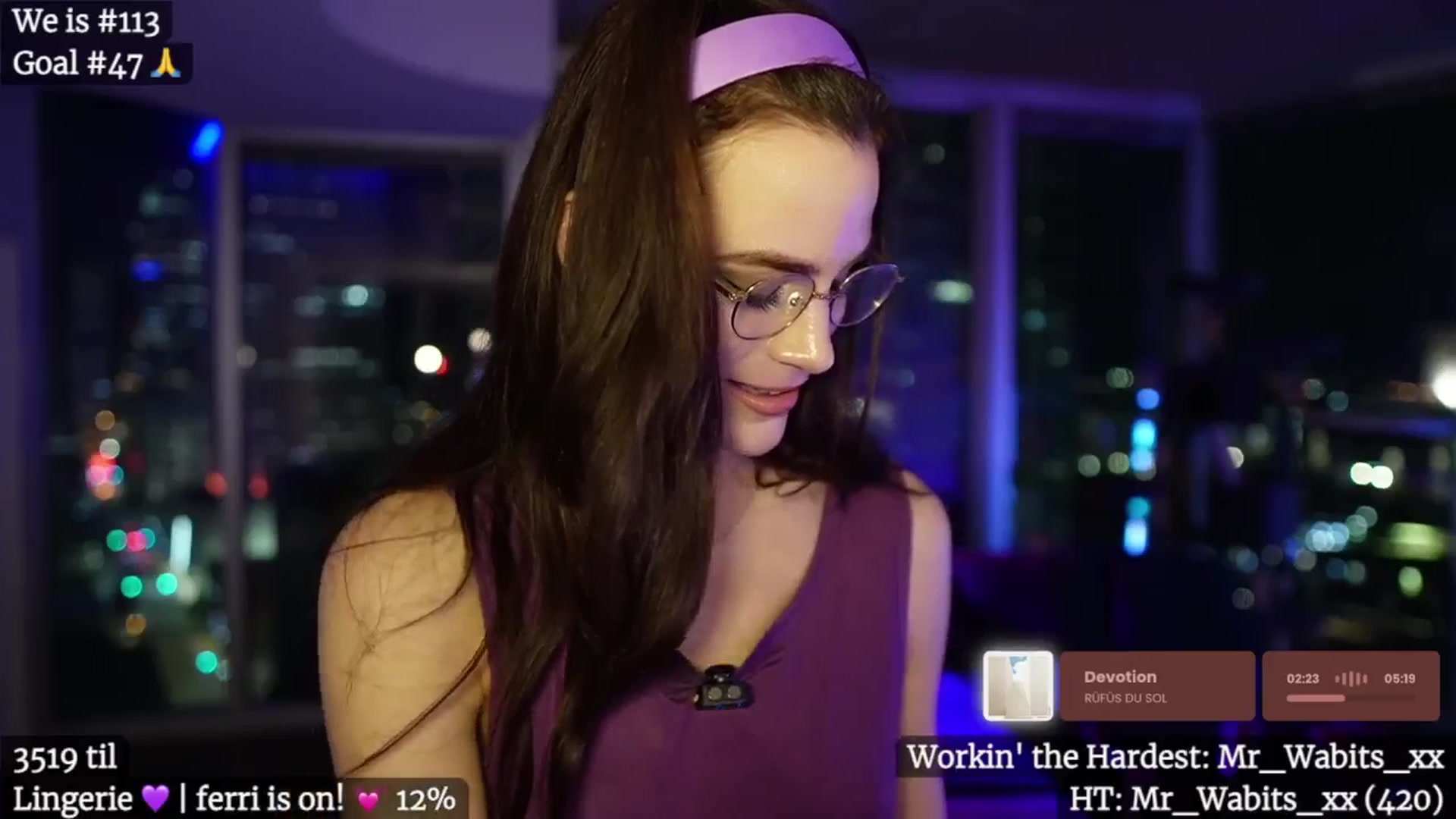 Gallery image thumbnail from Gia_Hill's myfreecams stream on, 01/18/2025, 02:17 image 11 of 20