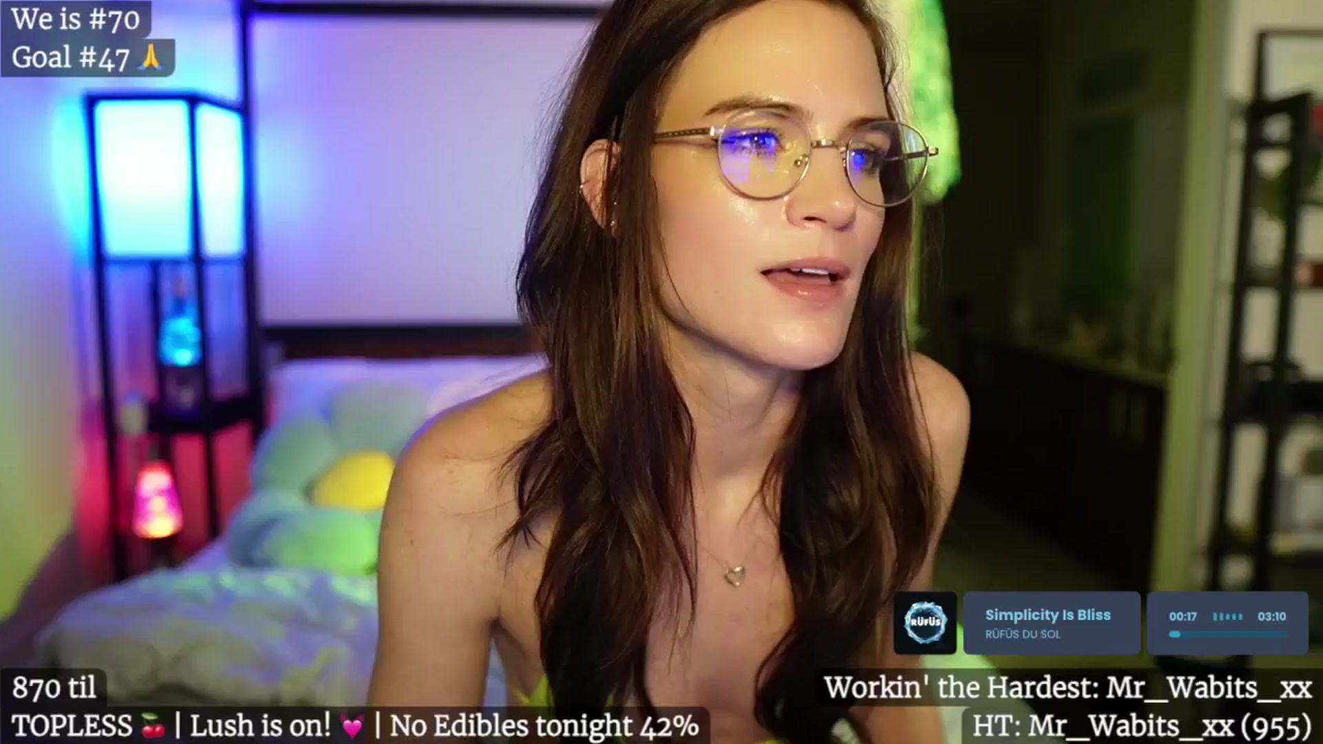 Gallery image thumbnail from Gia_Hill's myfreecams stream on, 01/19/2025, 05:20 image 18 of 20