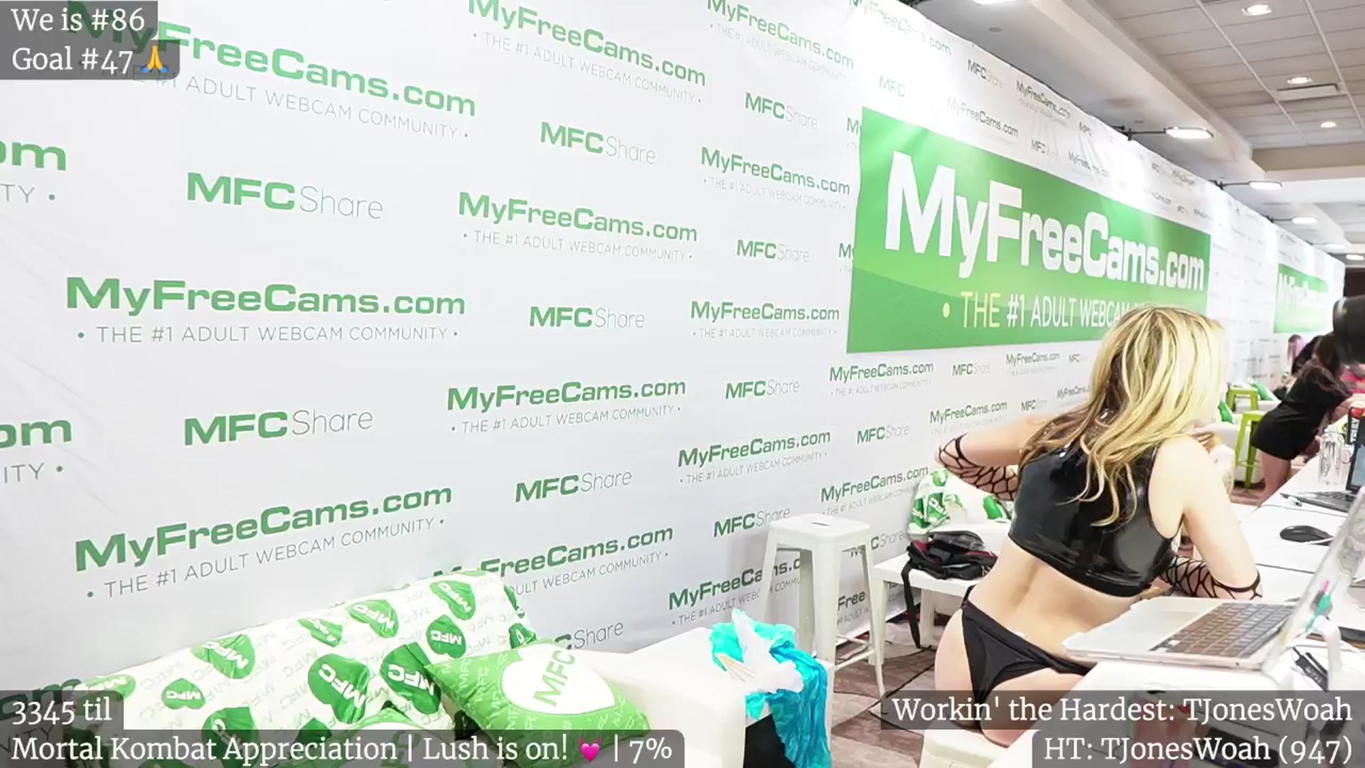 Gallery image thumbnail from Gia_Hill's myfreecams stream on, 01/23/2025, 01:02 image 18 of 20