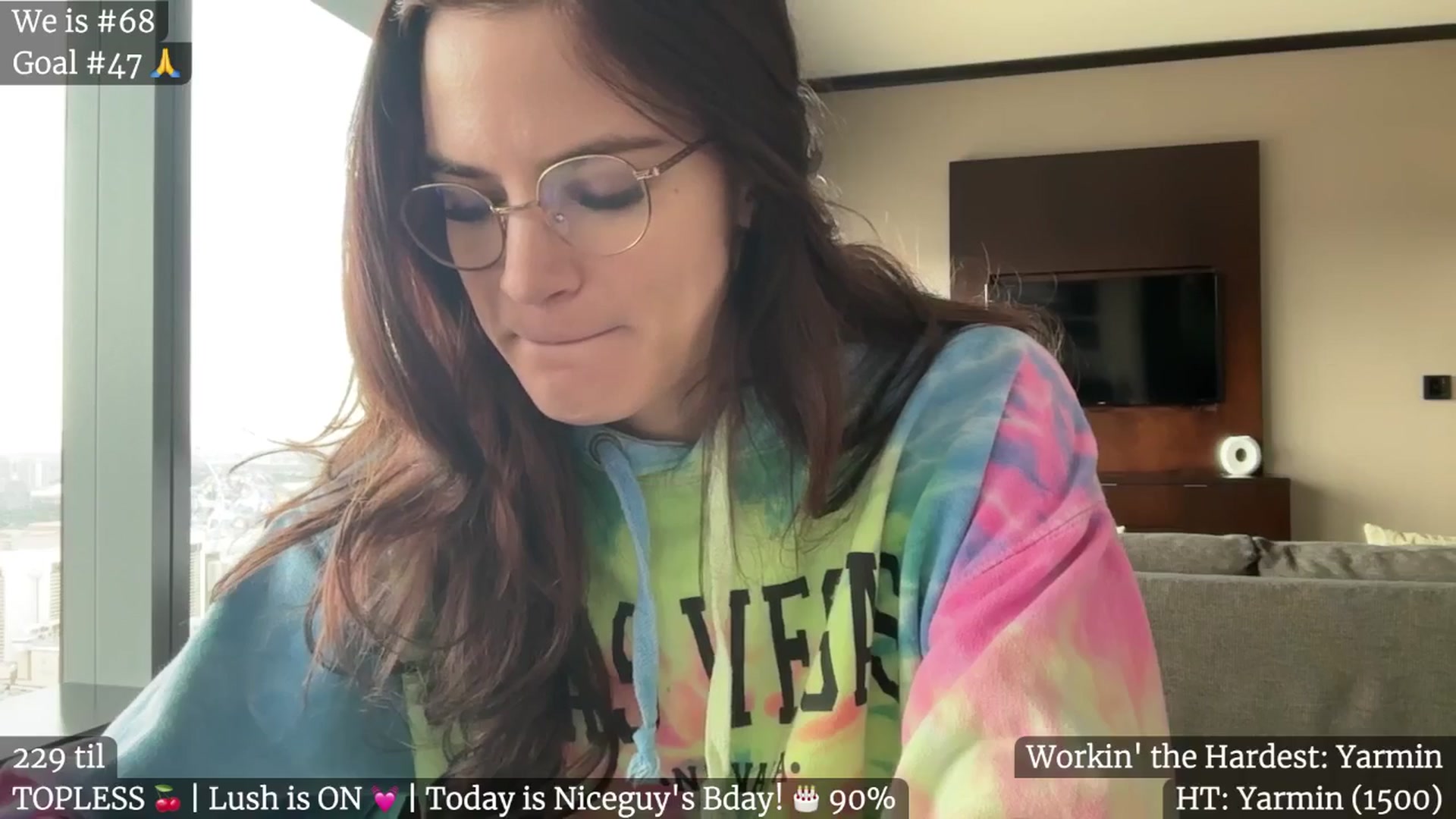 Gallery image thumbnail from Gia_Hill's myfreecams stream on, 01/27/2025, 23:36 image 5 of 20