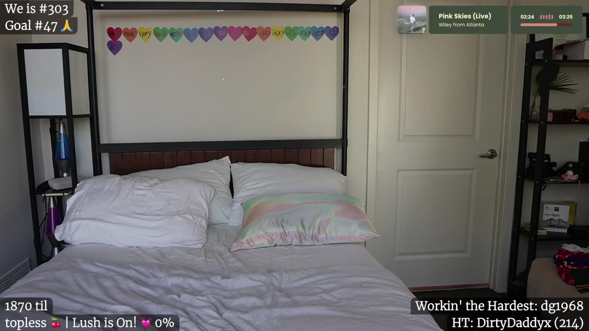 Gallery image thumbnail from Gia_Hill's myfreecams stream on, 02/05/2025, 24:18 image 10 of 20