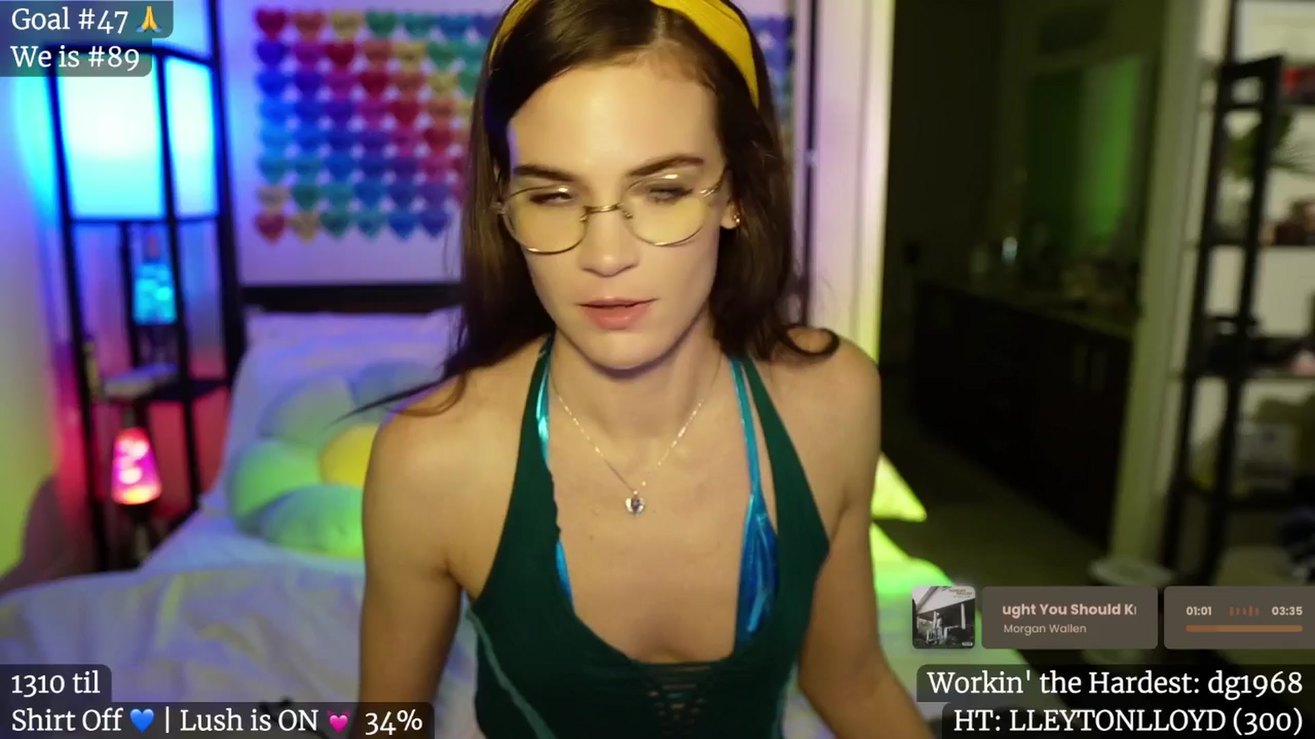 Gallery image thumbnail from Gia_Hill's myfreecams stream on, 02/18/2025, 03:37 image 5 of 20