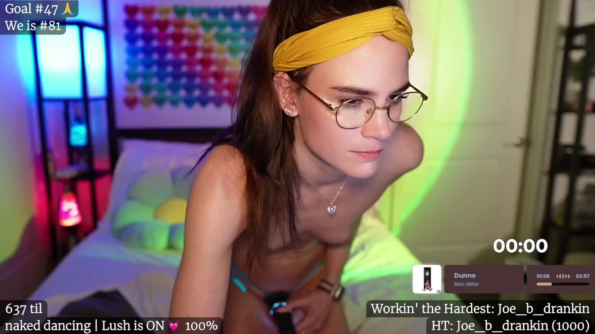 Gallery image thumbnail from Gia_Hill's myfreecams stream on, 02/18/2025, 05:56 image 8 of 20