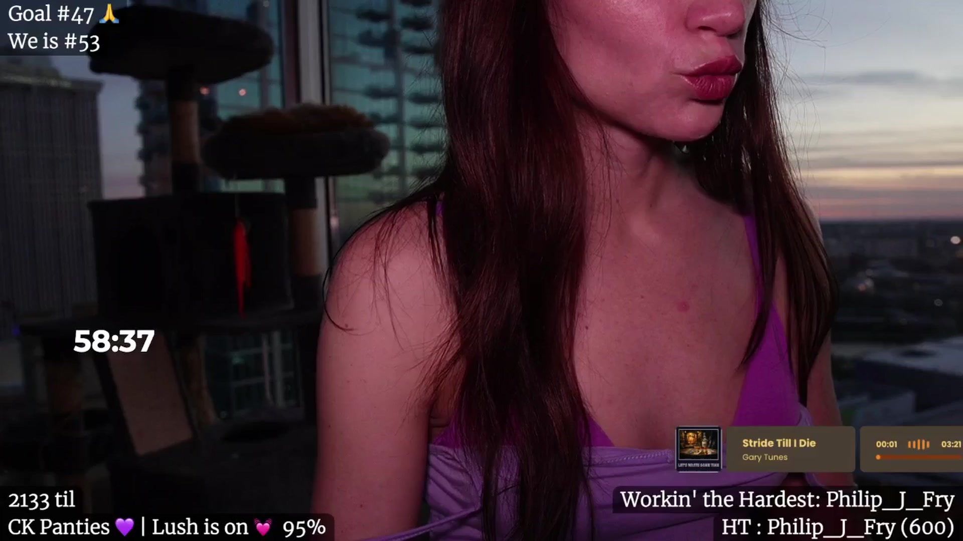 Gallery image thumbnail from Gia_Hill's myfreecams stream on, 03/03/2025, 24:22 image 17 of 20