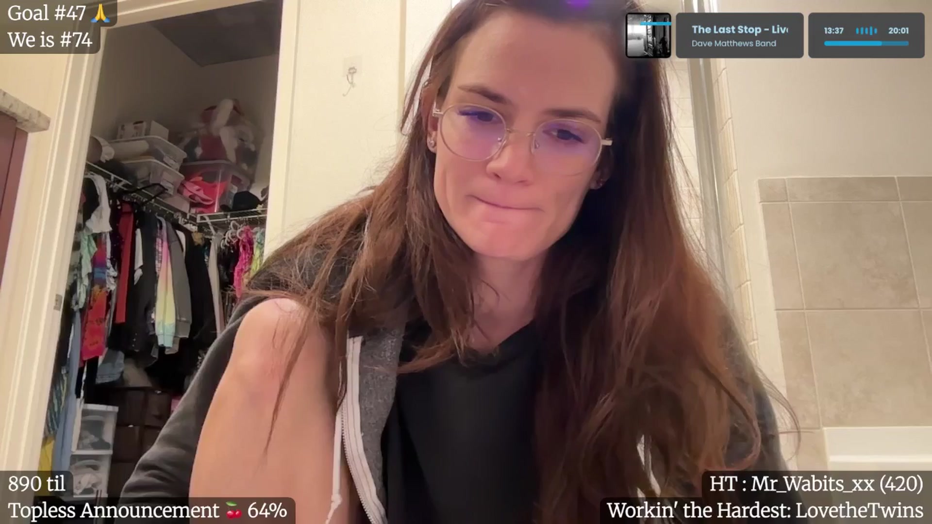 Gallery image thumbnail from Gia_Hill's myfreecams stream on, 03/13/2025, 05:01 image 3 of 20