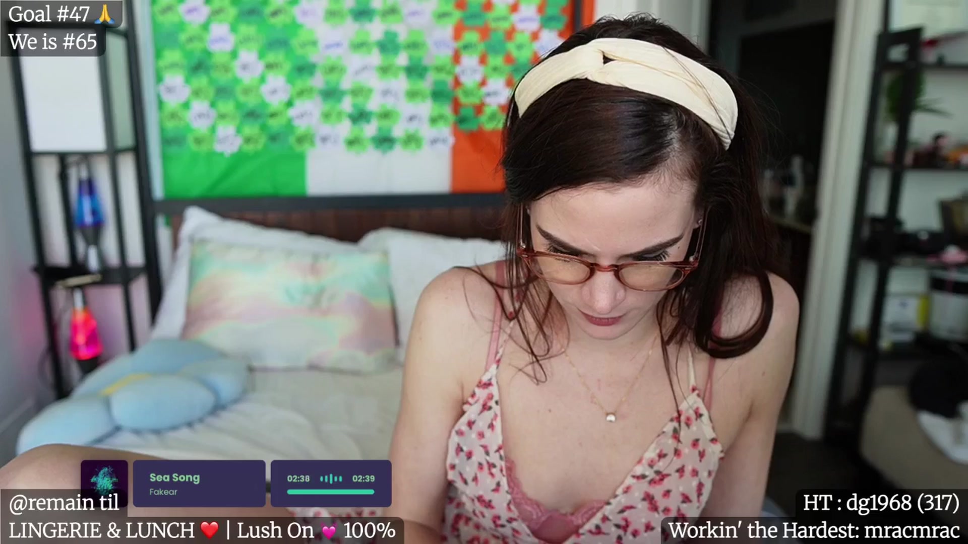 Gallery image thumbnail from Gia_Hill's myfreecams stream on, 03/14/2025, 24:38 image 11 of 20