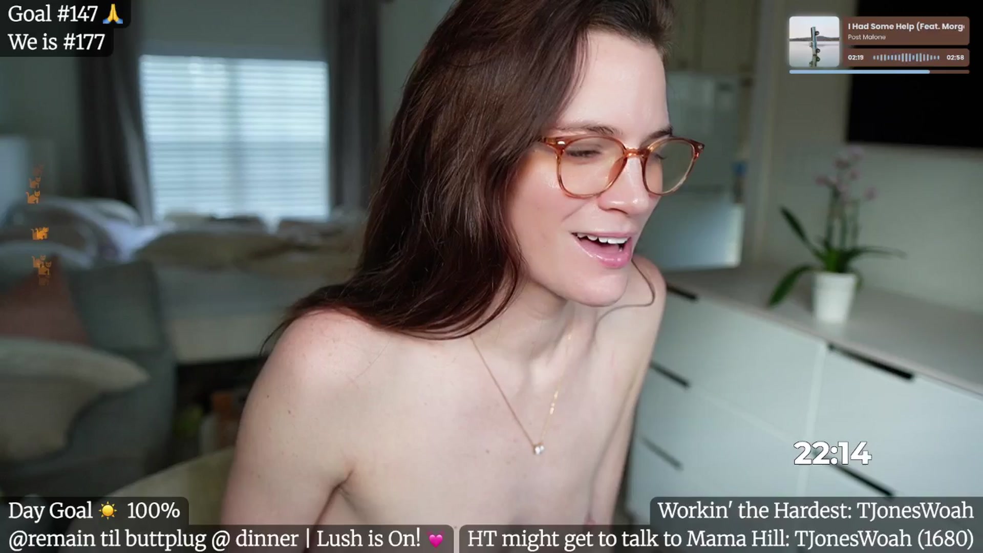 Gallery image thumbnail from Gia_Hill's myfreecams stream on, 04/15/2025, 23:19 image 17 of 20