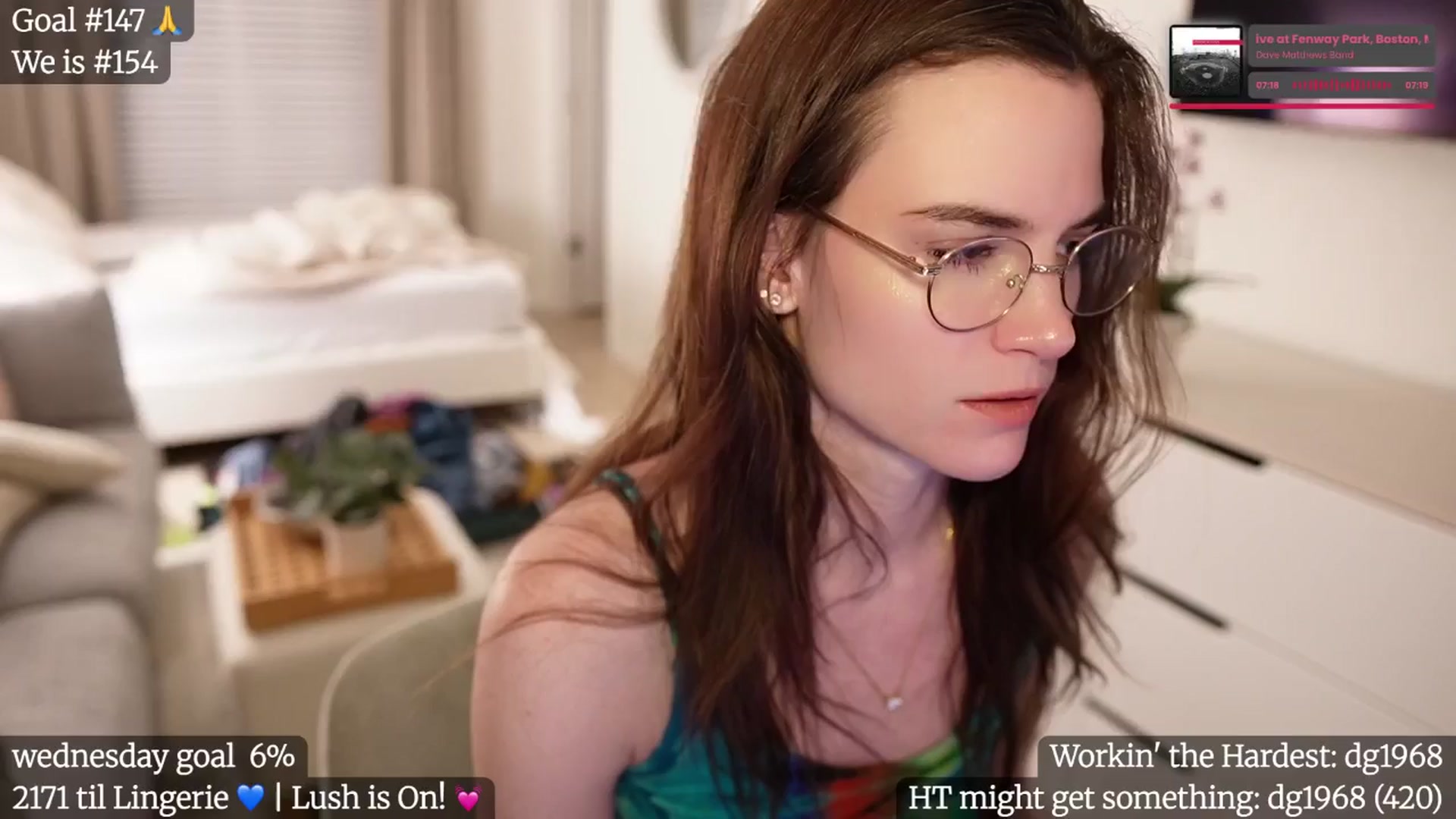 Gallery image thumbnail from Gia_Hill's myfreecams stream on, 04/17/2025, 02:07 image 4 of 20