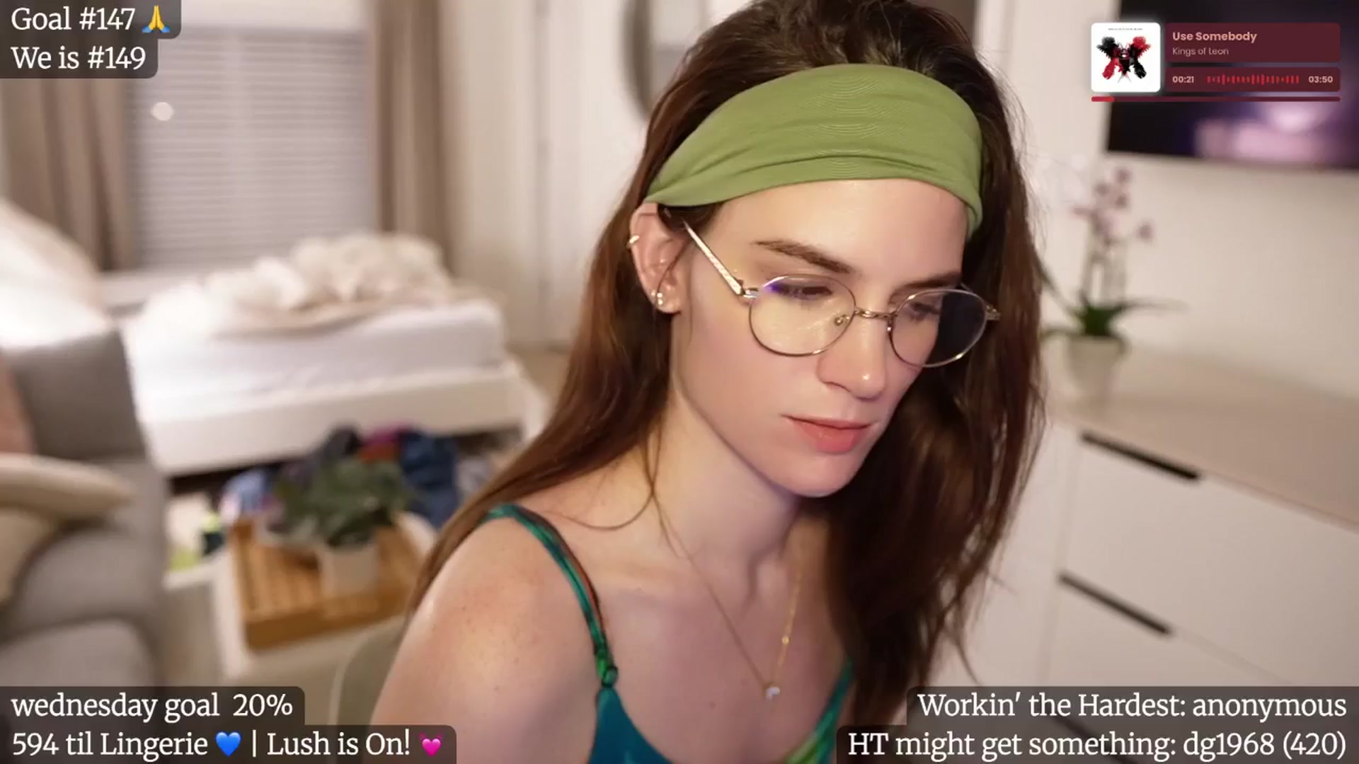 Gallery image thumbnail from Gia_Hill's myfreecams stream on, 04/17/2025, 02:07 image 20 of 20