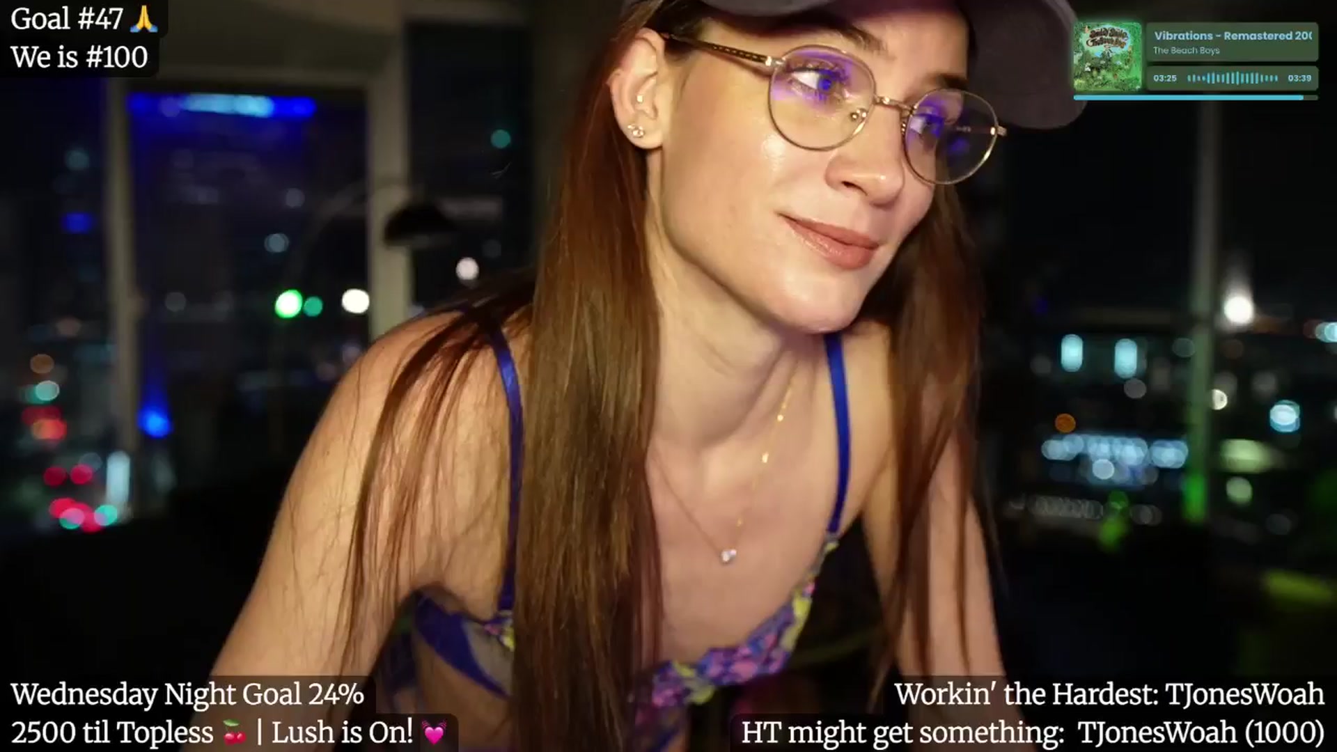 Gallery image thumbnail from Gia_Hill's myfreecams stream on, 04/24/2025, 03:20 image 11 of 20