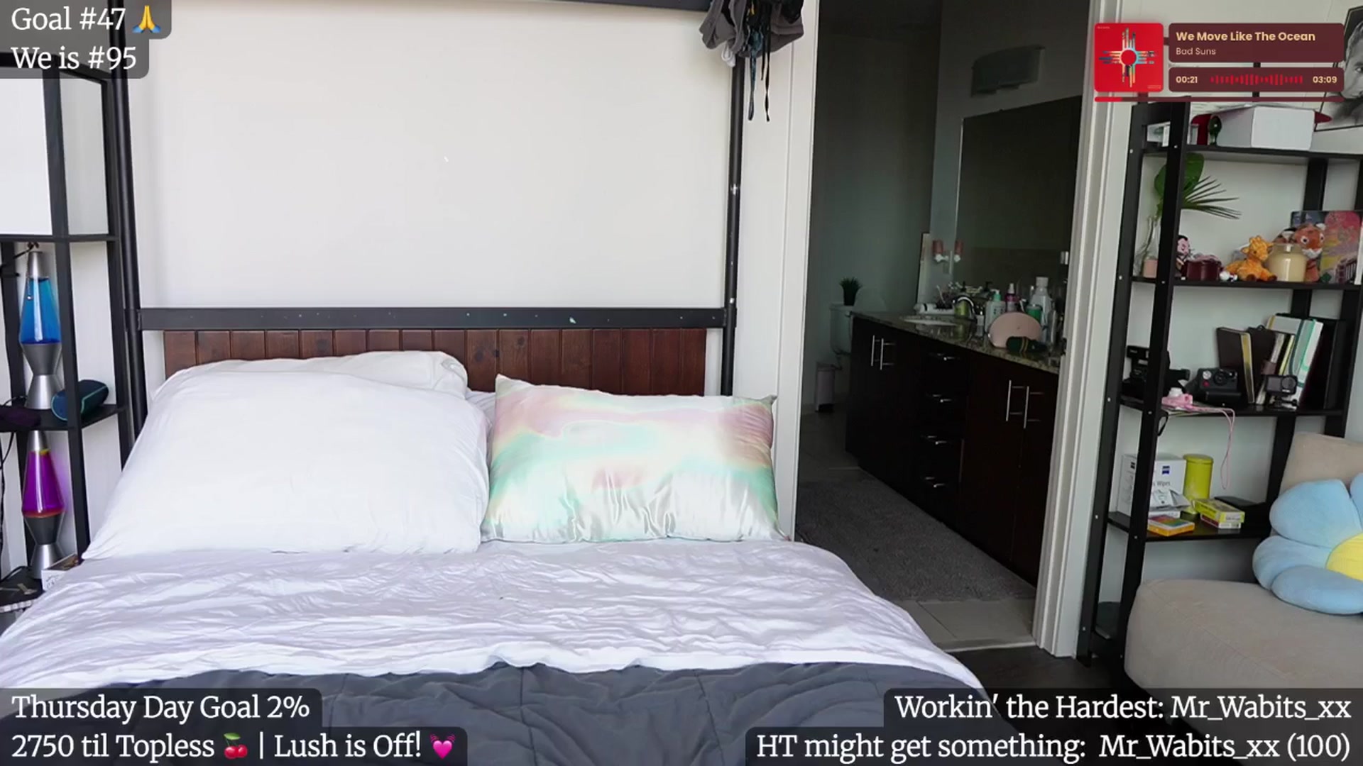 Gallery image thumbnail from Gia_Hill's myfreecams stream on, 04/24/2025, 23:08 image 7 of 20