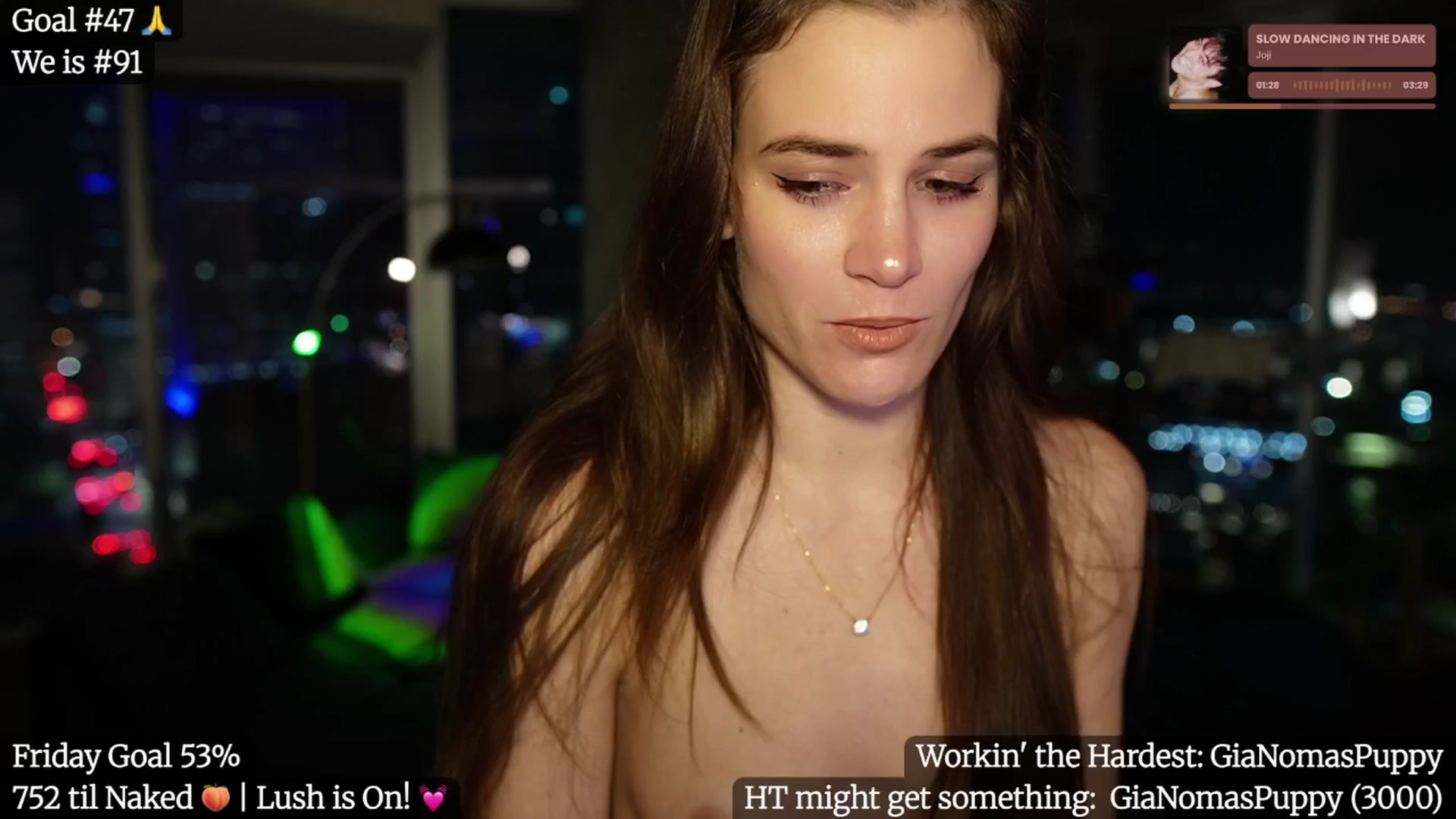 Gallery image thumbnail from Gia_Hill's myfreecams stream on, 04/26/2025, 04:32 image 5 of 20