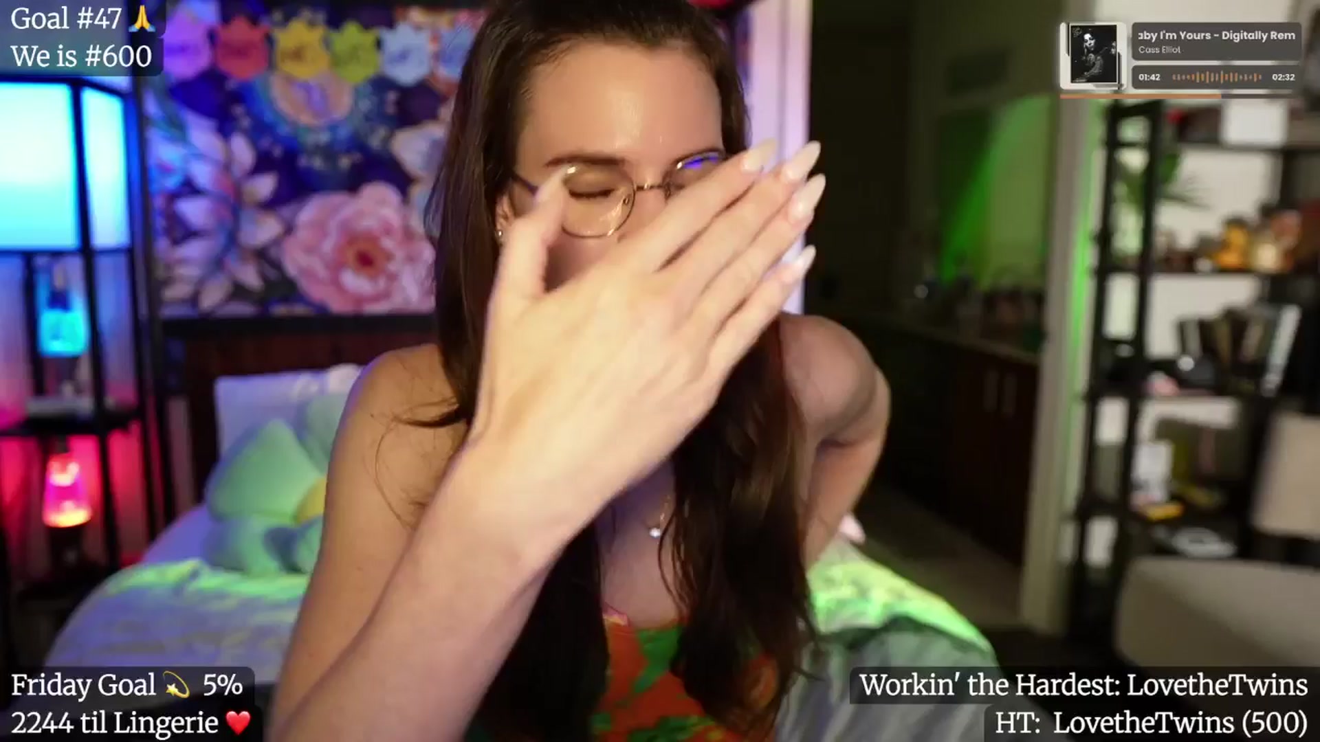 Gallery image thumbnail from Gia_Hill's myfreecams stream on, 05/03/2025, 06:09 image 7 of 20