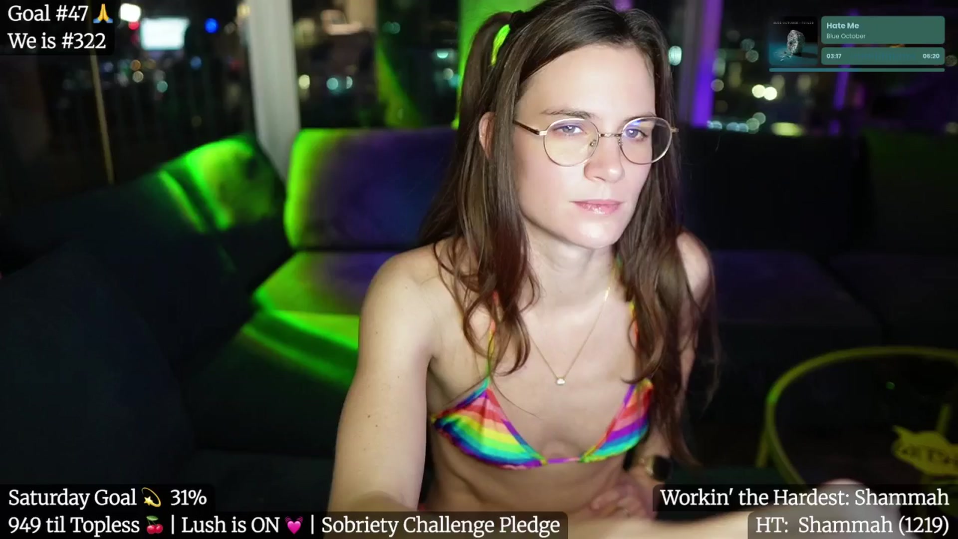 Gallery image thumbnail from Gia_Hill's myfreecams stream on, 05/04/2025, 04:19 image 15 of 20