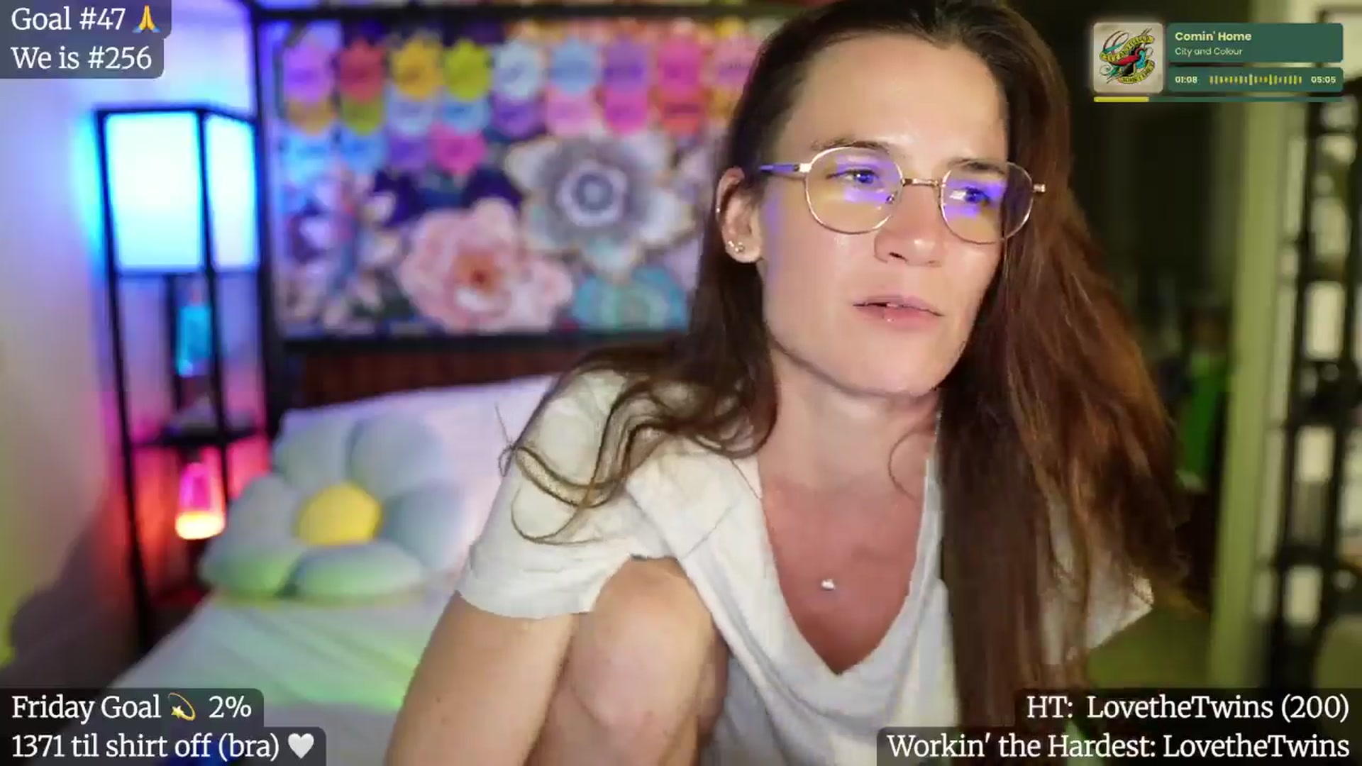 Gallery image thumbnail from Gia_Hill's myfreecams stream on, 05/10/2025, 05:03 image 3 of 20
