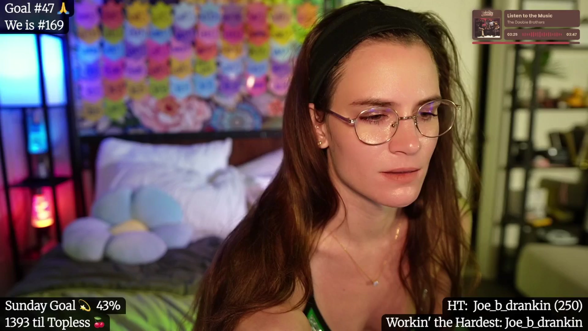 Gallery image thumbnail from Gia_Hill's myfreecams stream on, 05/12/2025, 05:07 image 14 of 20
