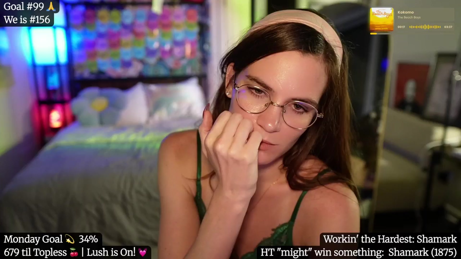 Gallery image thumbnail from Gia_Hill's myfreecams stream on, 05/13/2025, 03:45 image 18 of 20