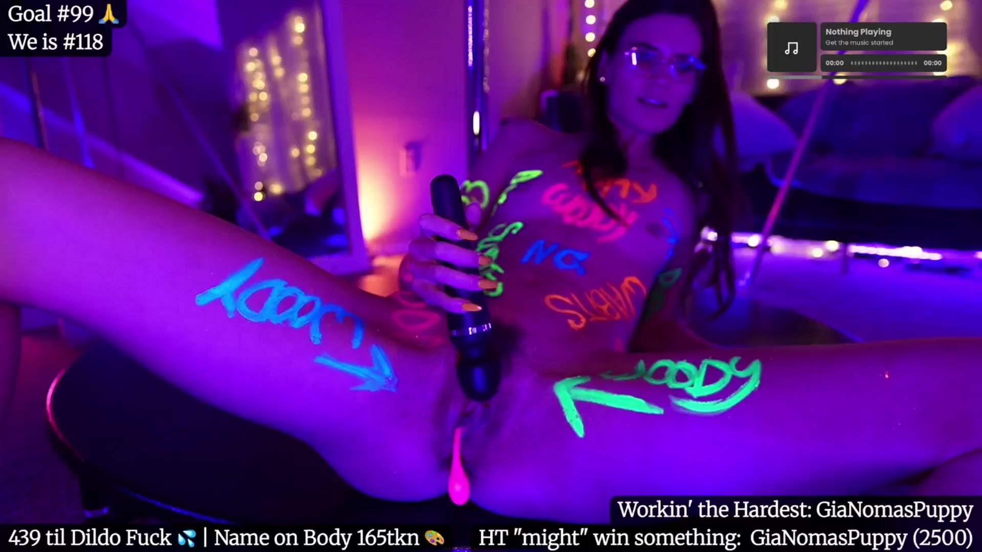 Gallery image thumbnail from Gia_Hill's myfreecams stream on, 05/17/2025, 05:19 image 17 of 20