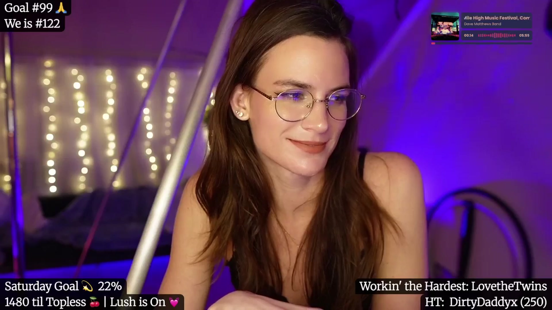 Gallery image thumbnail from Gia_Hill's myfreecams stream on, 05/18/2025, 03:36 image 16 of 20