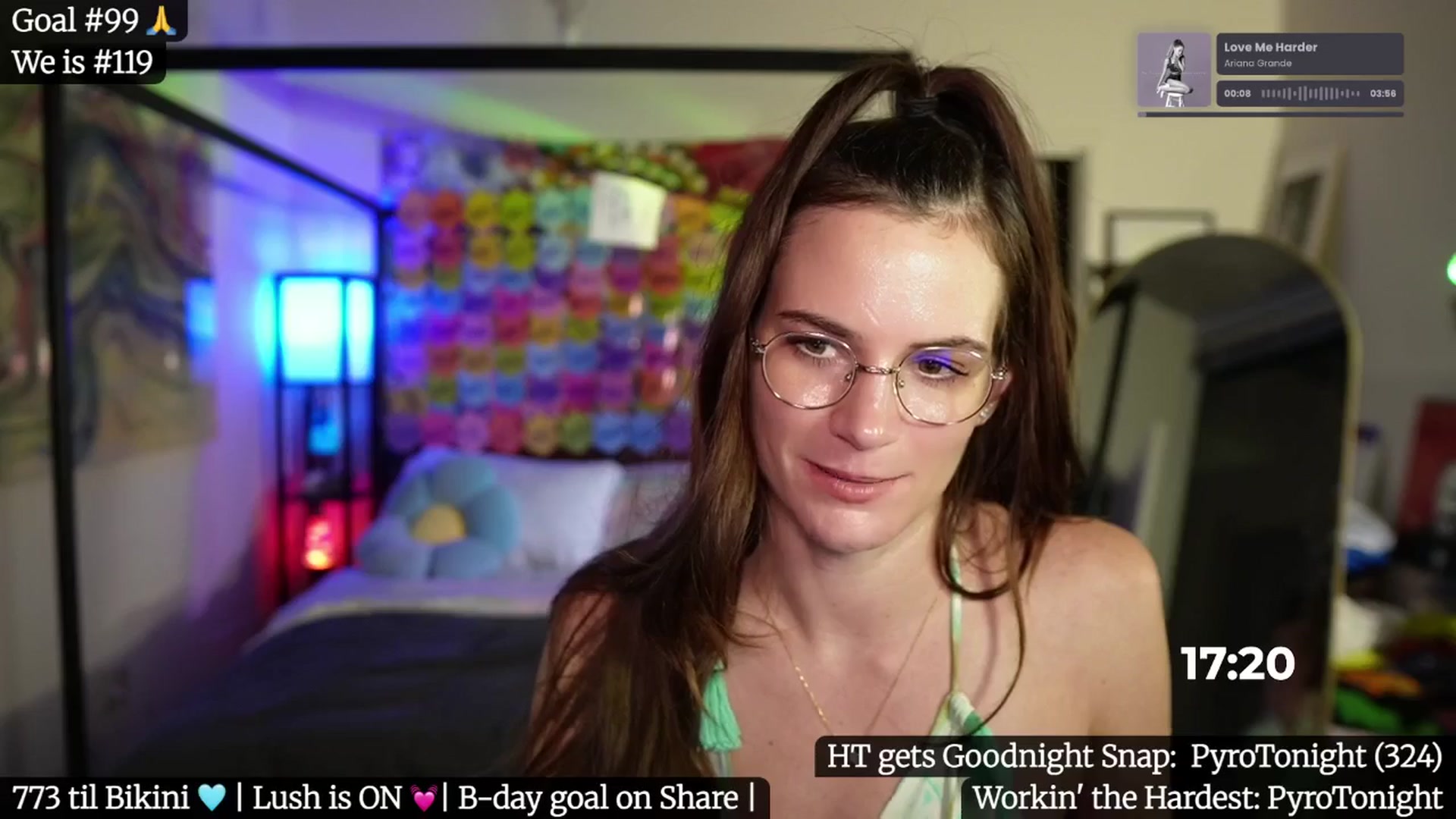 Gallery image thumbnail from Gia_Hill's myfreecams stream on, 05/25/2025, 05:18 image 7 of 20