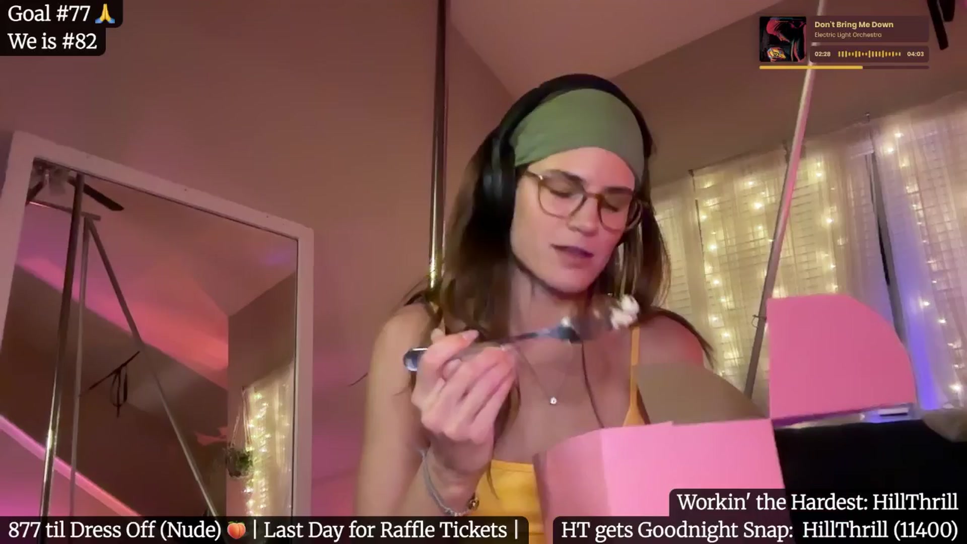 Gallery image thumbnail from Gia_Hill's myfreecams stream on, 05/31/2025, 05:33 image 20 of 20