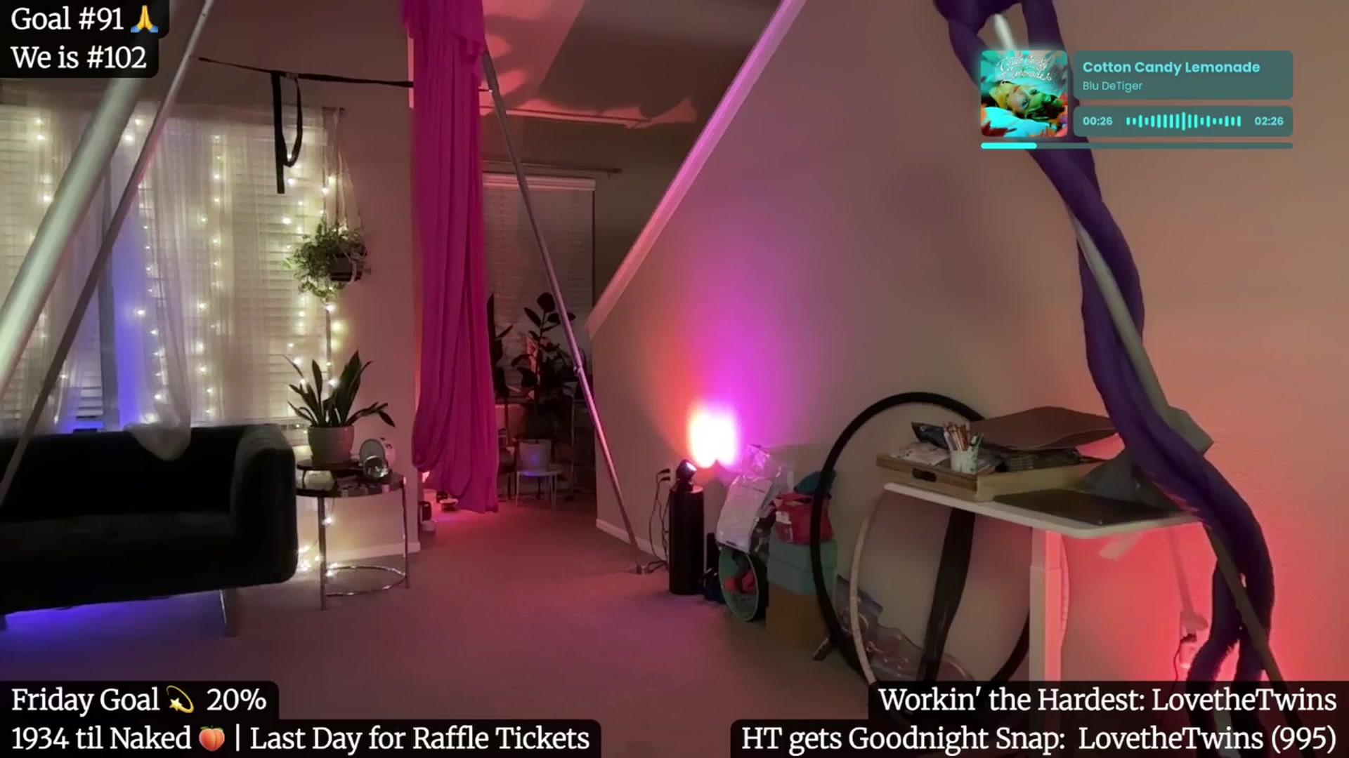 Gallery image thumbnail from Gia_Hill's myfreecams stream on, 05/31/2025, 05:33 image 1 of 20
