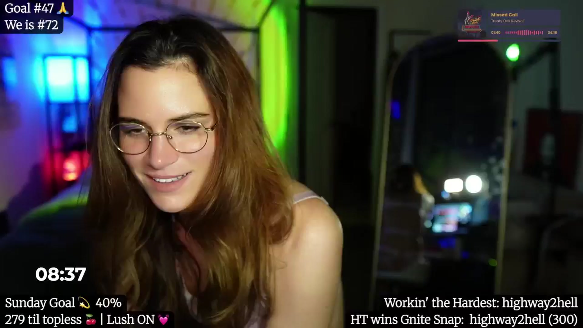 Gallery image thumbnail from Gia_Hill's myfreecams stream on, 06/09/2025, 04:30 image 17 of 20