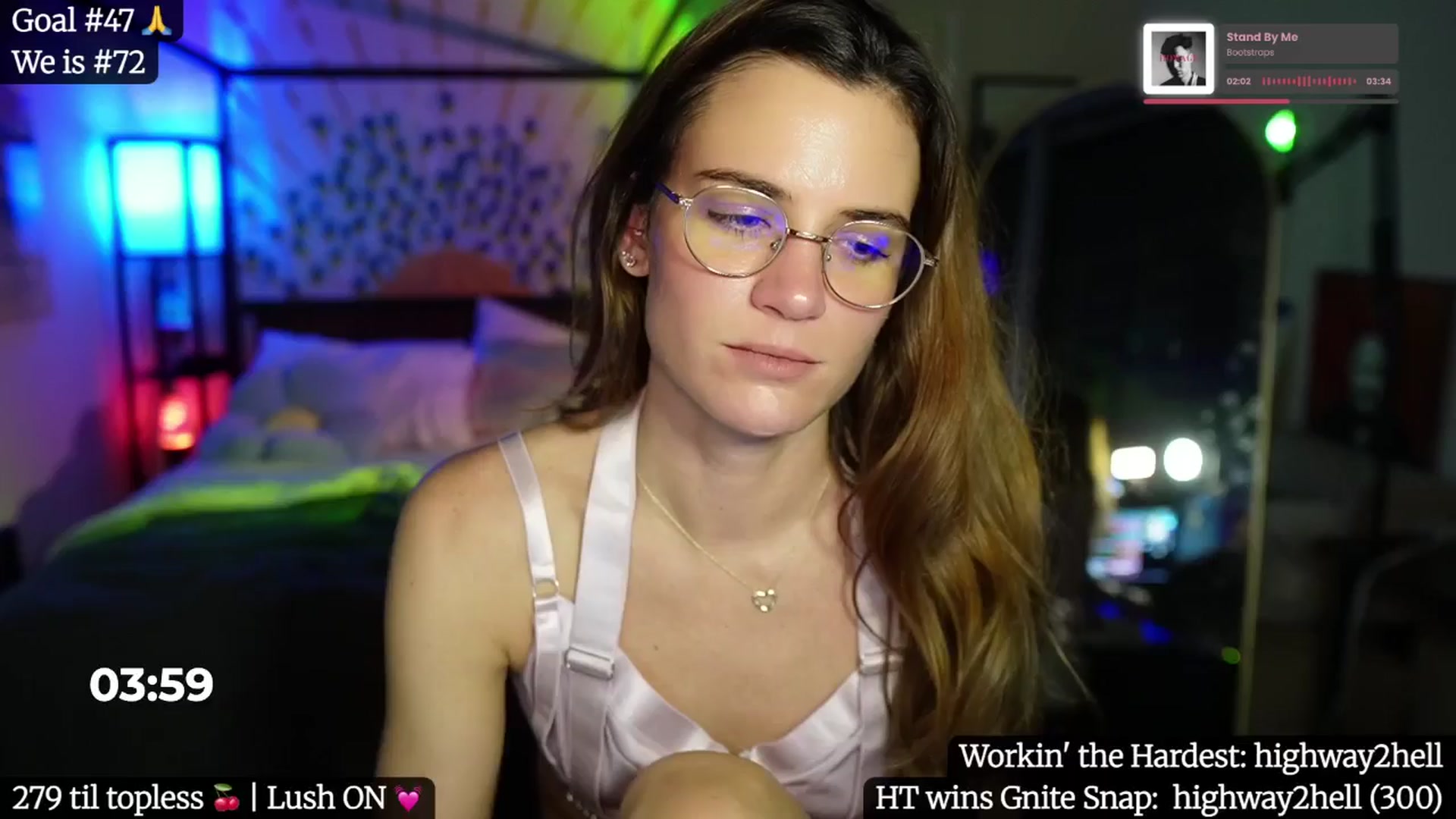 Gallery image thumbnail from Gia_Hill's myfreecams stream on, 06/09/2025, 04:30 image 19 of 20