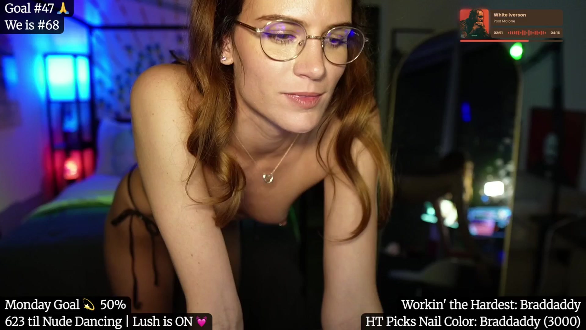 Gallery image thumbnail from Gia_Hill's myfreecams stream on, 06/10/2025, 05:22 image 5 of 20