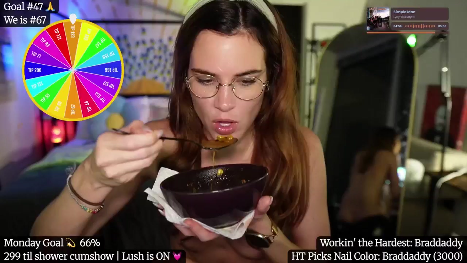 Gallery image thumbnail from Gia_Hill's myfreecams stream on, 06/10/2025, 06:15 image 3 of 20