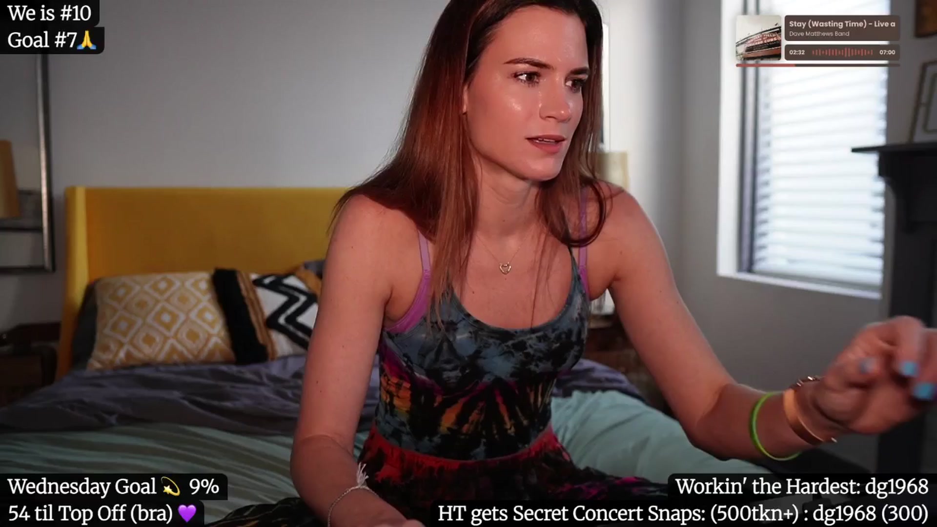 Gallery image thumbnail from Gia_Hill's myfreecams stream on, 06/26/2025, 01:20 image 11 of 20