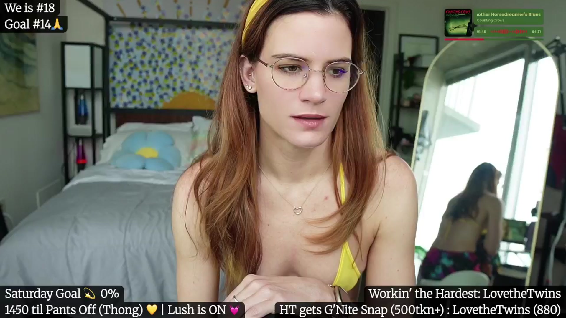 Gallery image thumbnail from Gia_Hill's myfreecams stream on, 06/28/2025, 23:29 image 3 of 20