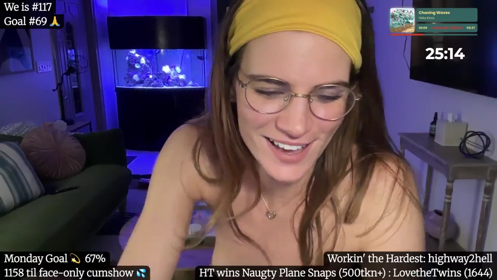 Gallery image thumbnail from Gia_Hill's myfreecams stream on, 07/08/2025, 04:49 image 14 of 20