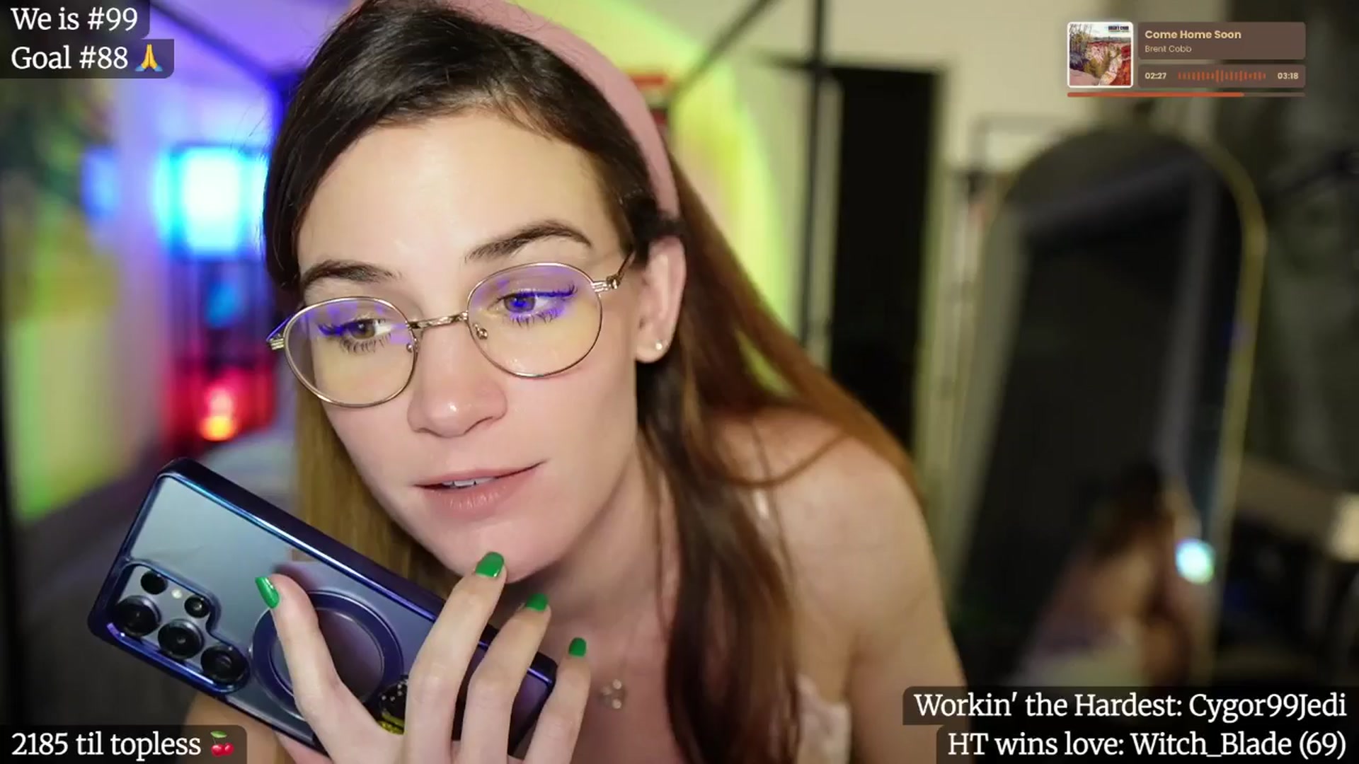 Gallery image thumbnail from Gia_Hill's myfreecams stream on, 07/28/2025, 03:28 image 7 of 20