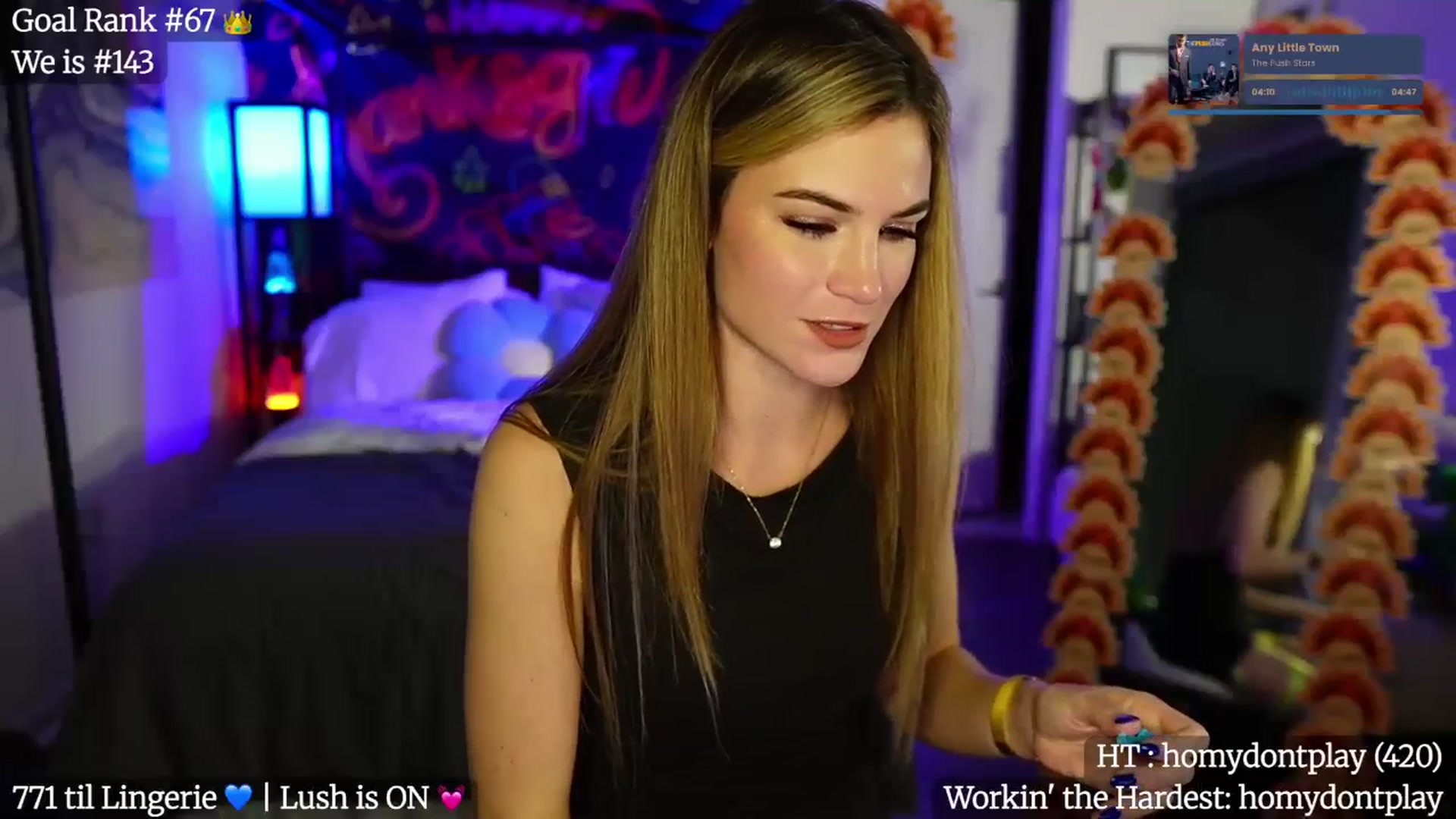 Gallery image thumbnail from Gia_Hill's myfreecams stream on, 11/24/2025, 06:33 image 3 of 20