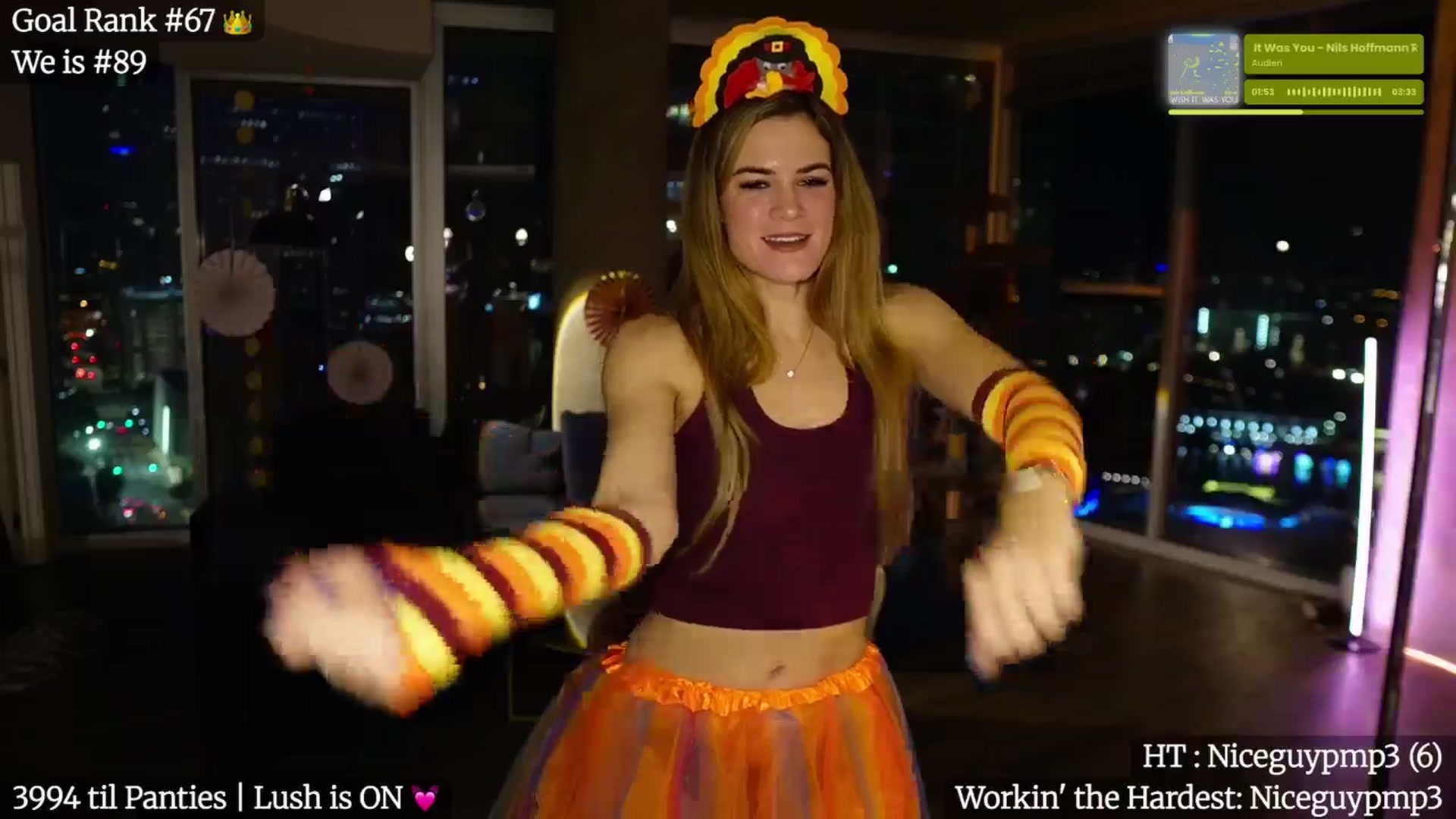 Gallery image thumbnail from Gia_Hill's myfreecams stream on, 12/01/2025, 02:46 image 19 of 20