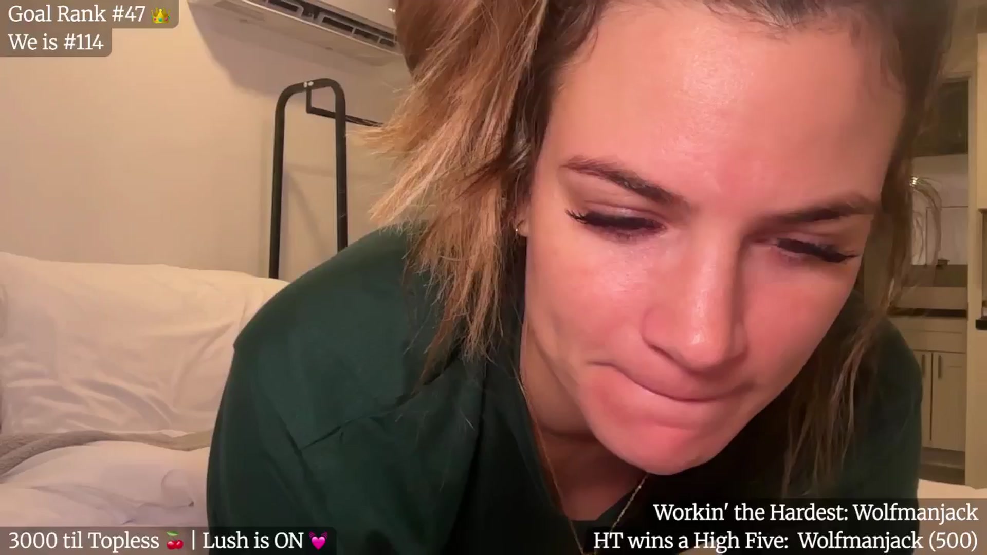 Gallery image thumbnail from Gia_Hill's myfreecams stream on, 12/06/2025, 06:35 image 5 of 20