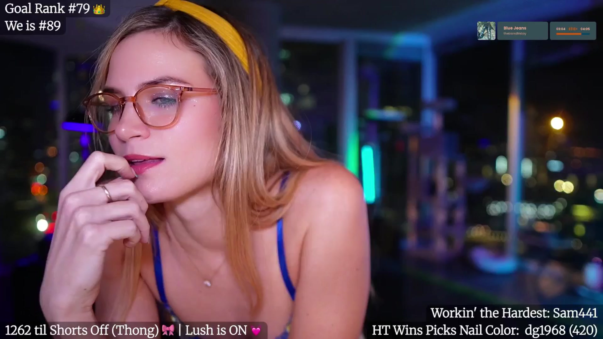 Gallery image thumbnail from Gia_Hill's myfreecams stream on, 04/28/2026, 04:23 image 8 of 20